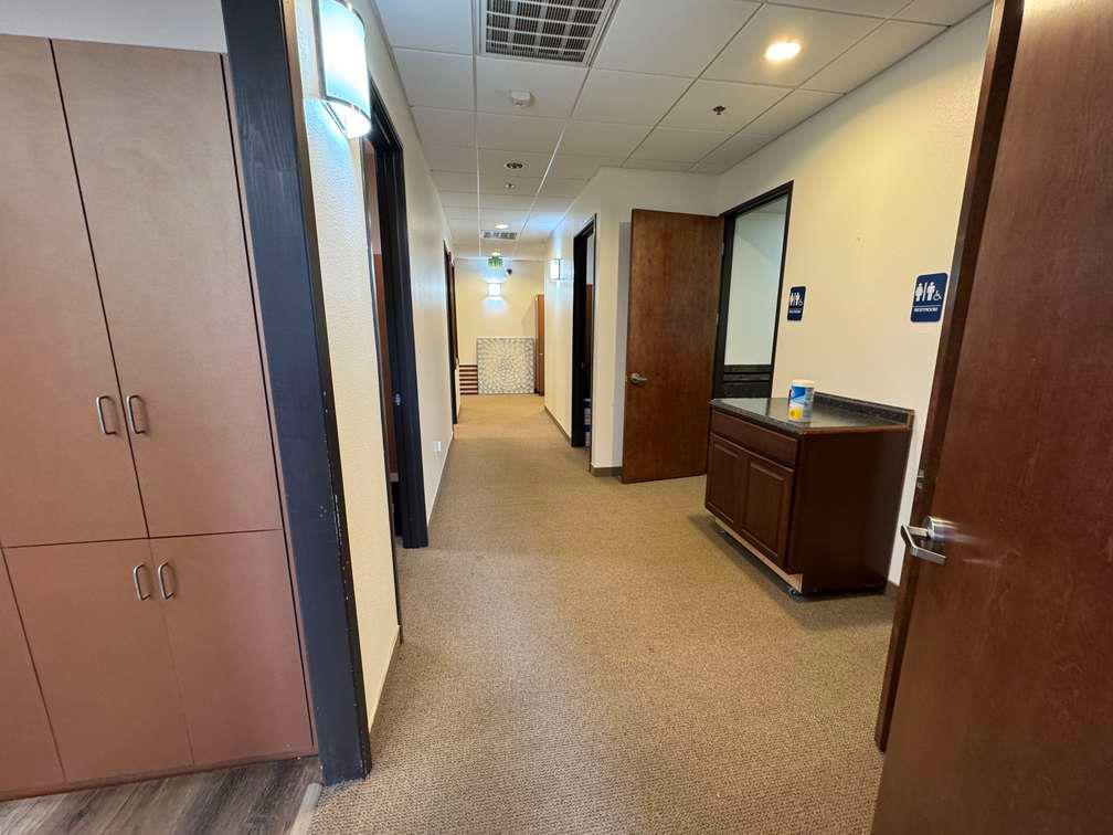 475 E Almond Ave, Madera, CA 93637