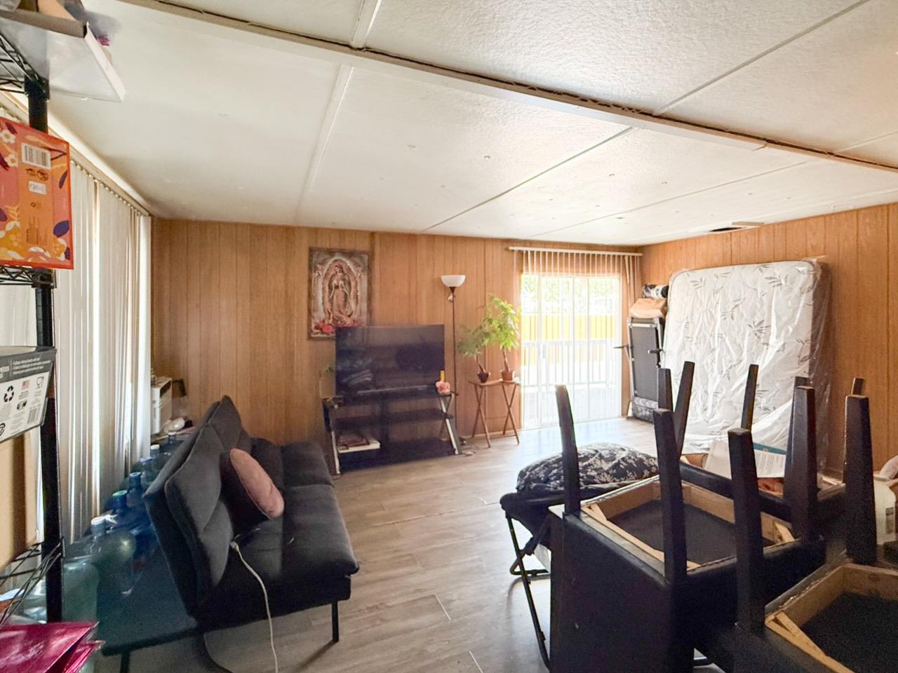 1898 E Gettysburg Ave #107, Fresno, CA 93726