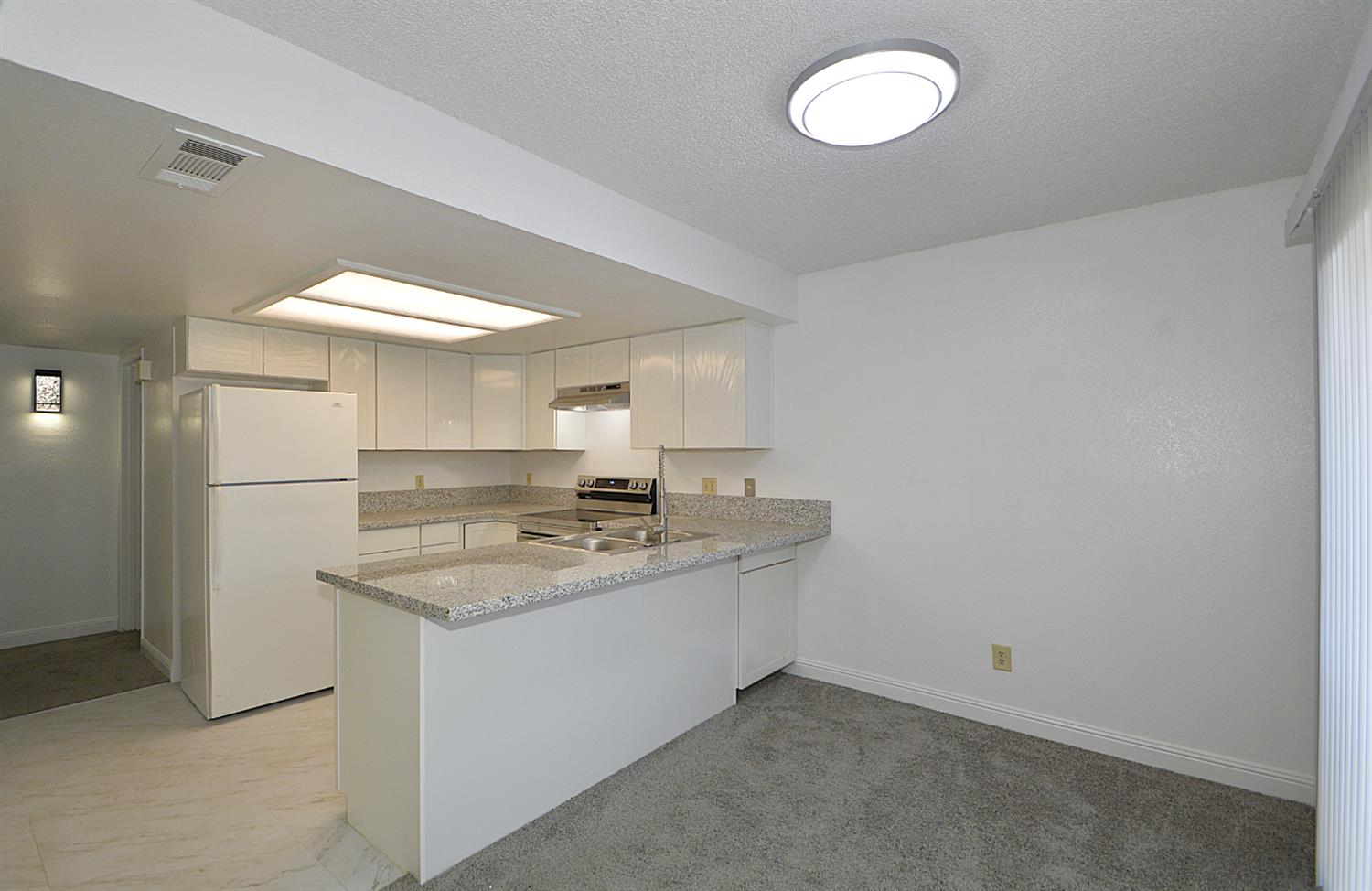 4779 N Cedar Ave ##109, Fresno, CA 93726