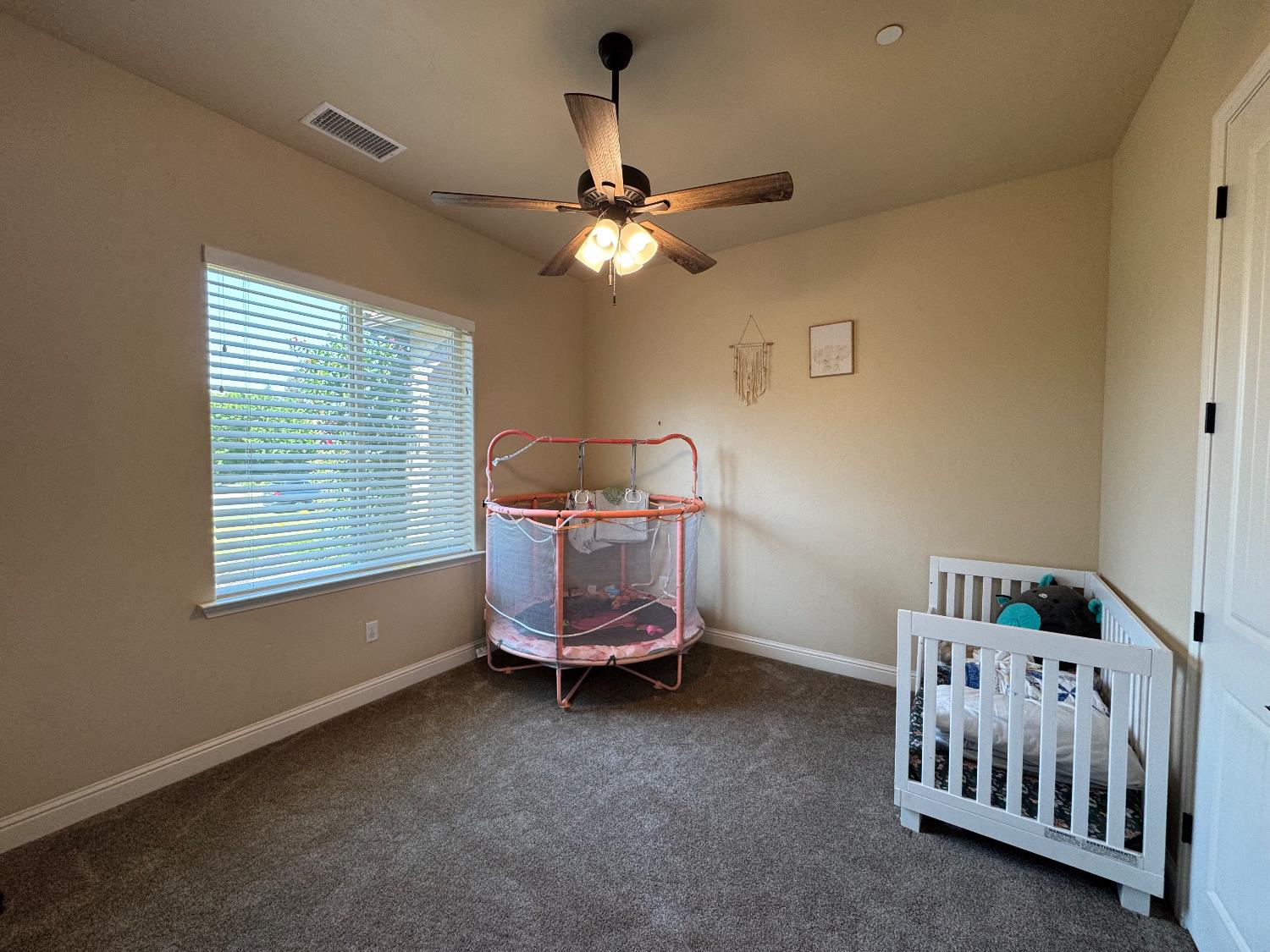 13390 E Falcon Meadow, Clovis, CA 93619