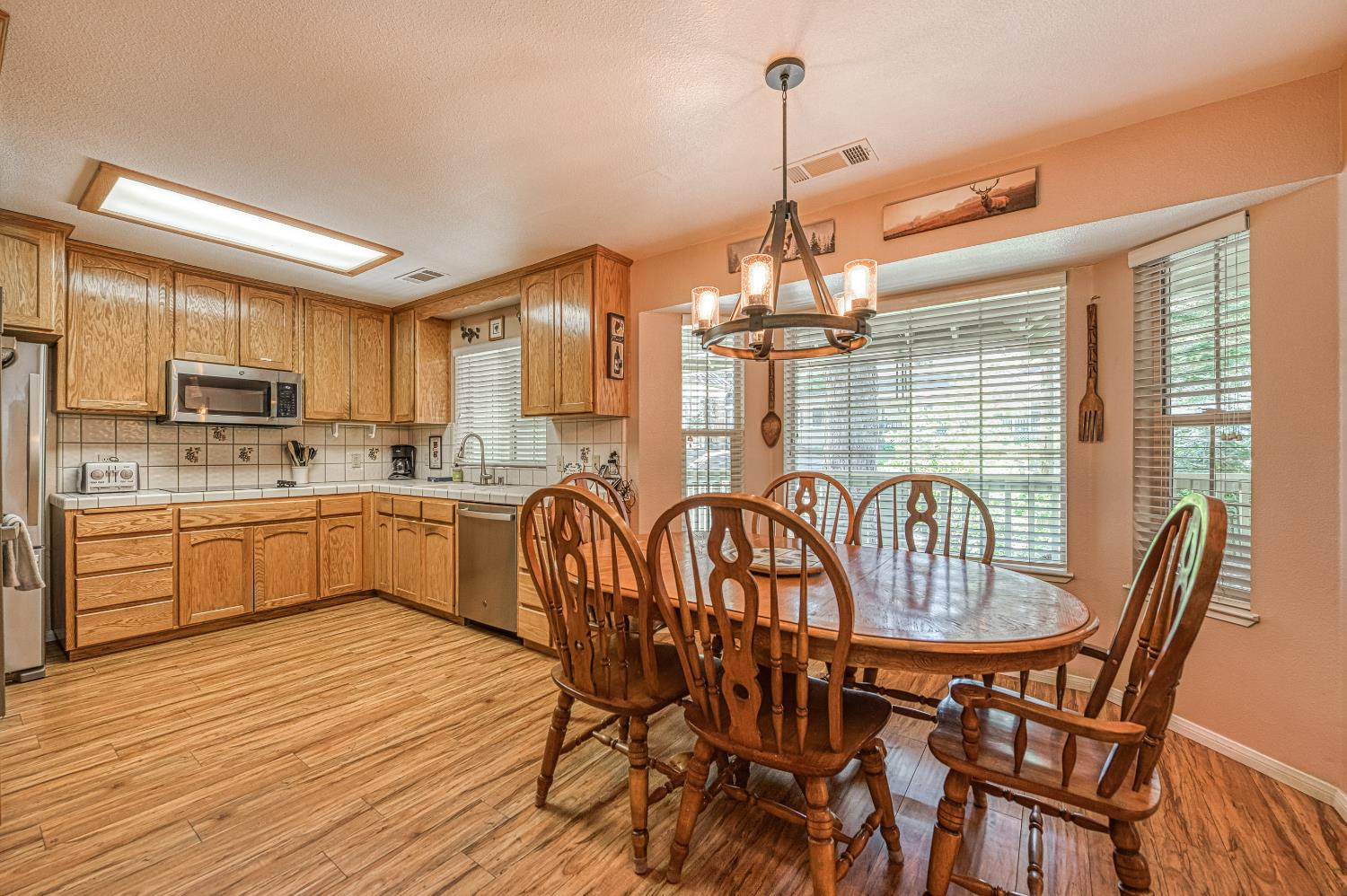 41228 Heartwood Ln, Shaver Lake, CA 93664