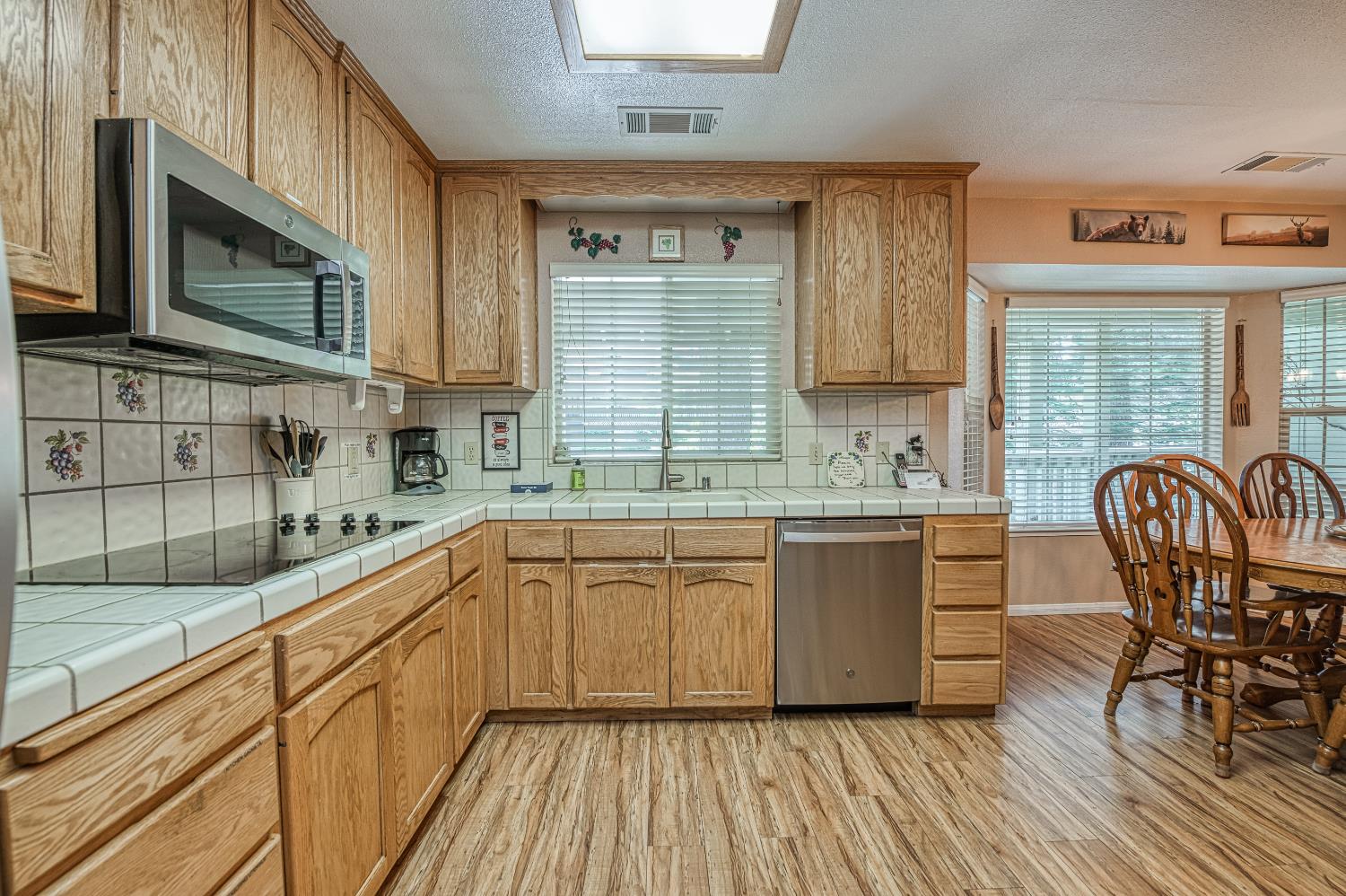 41228 Heartwood Ln, Shaver Lake, CA 93664