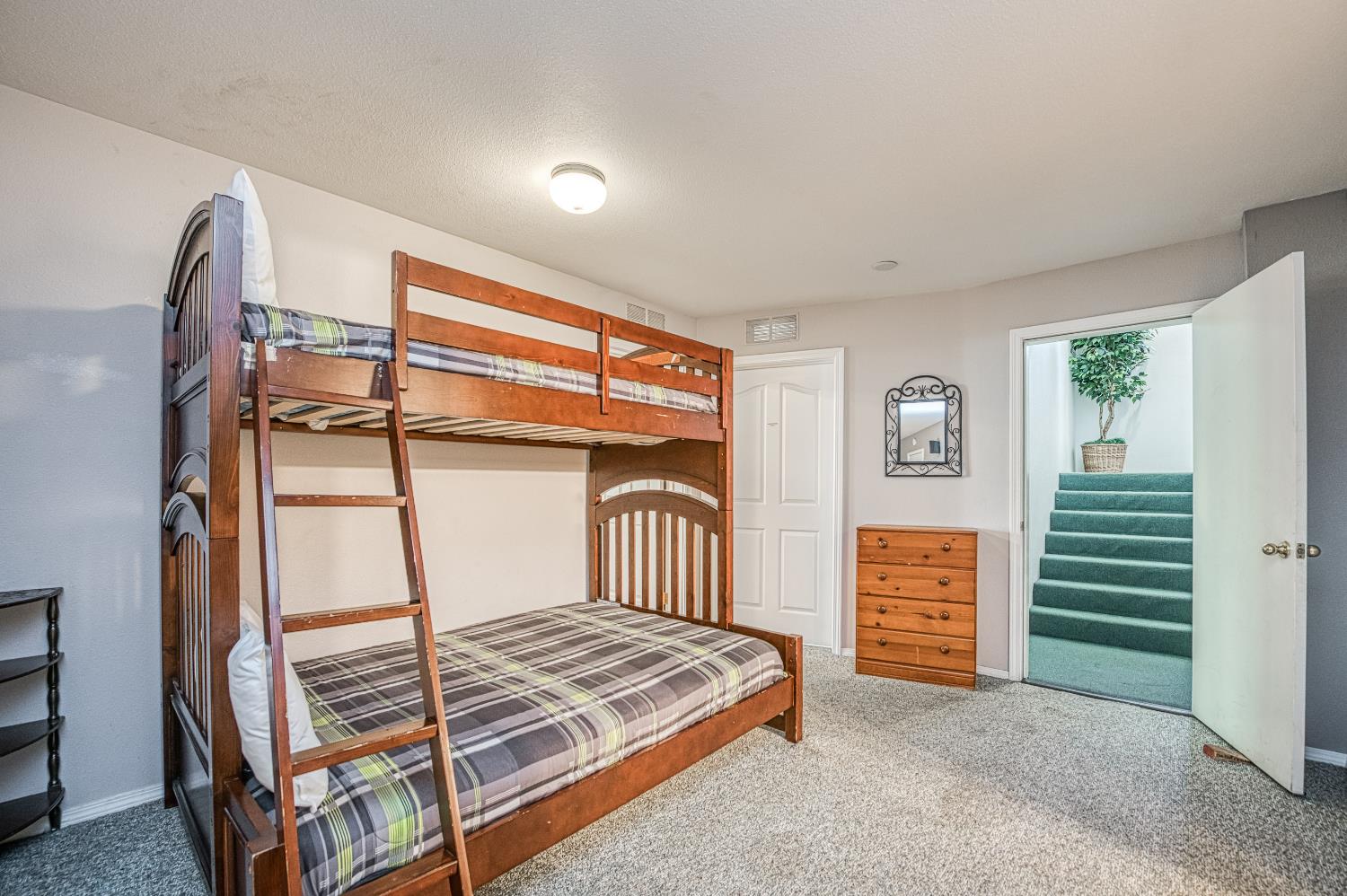 41228 Heartwood Ln, Shaver Lake, CA 93664