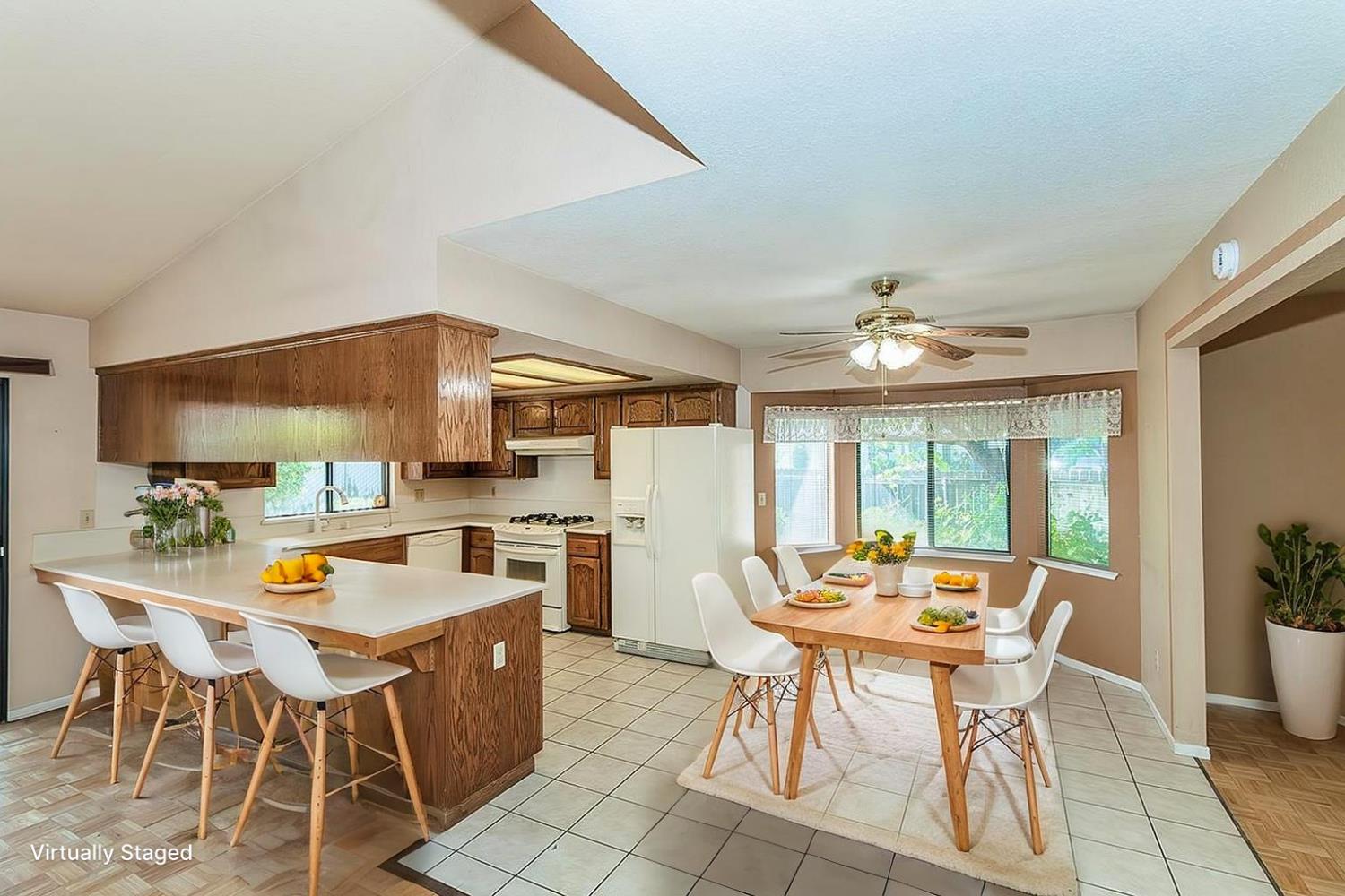 1149 Pistachio Ave, Clovis, CA 93611