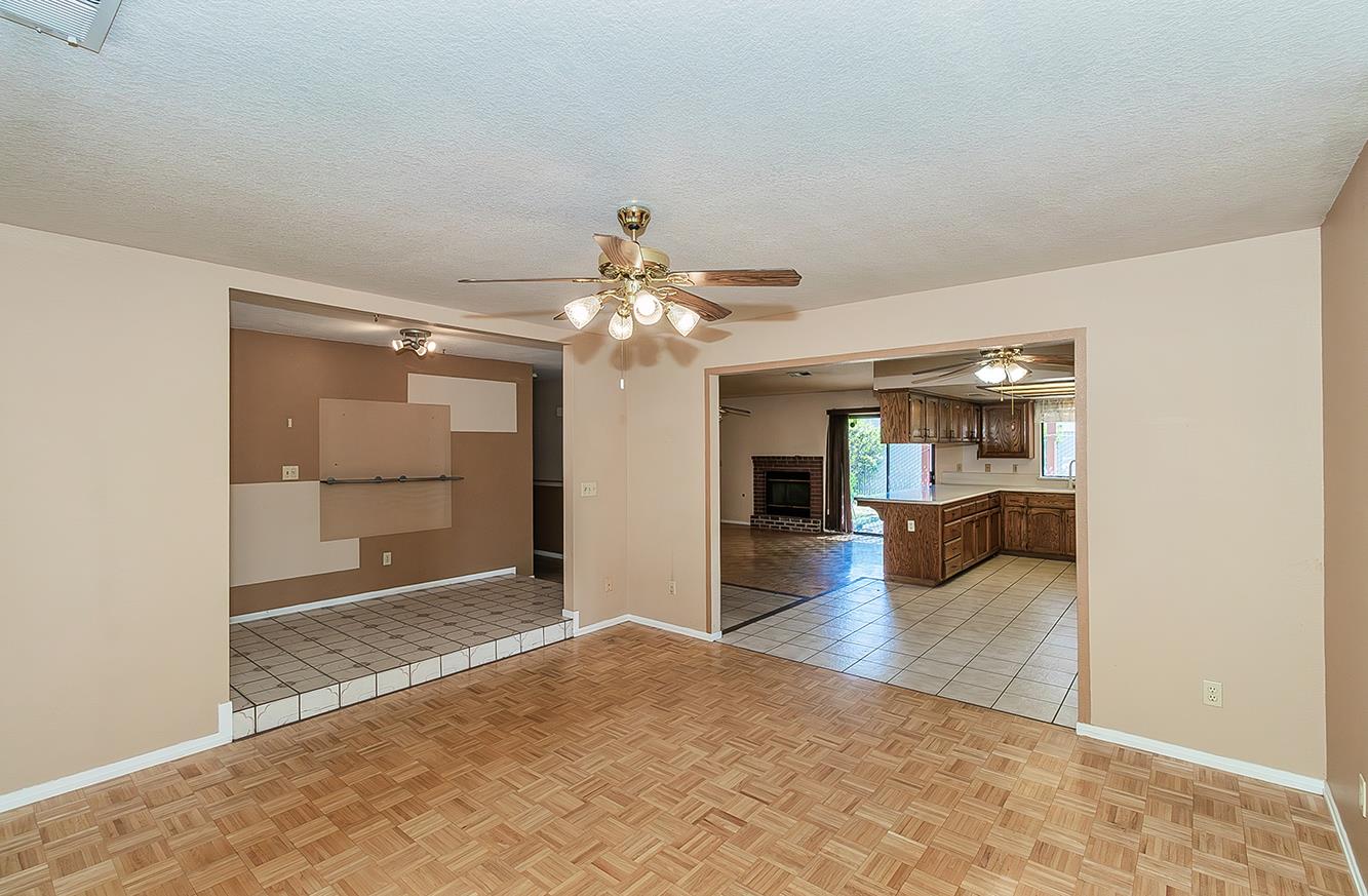 1149 Pistachio Ave, Clovis, CA 93611