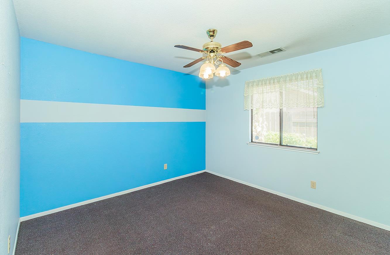 1149 Pistachio Ave, Clovis, CA 93611