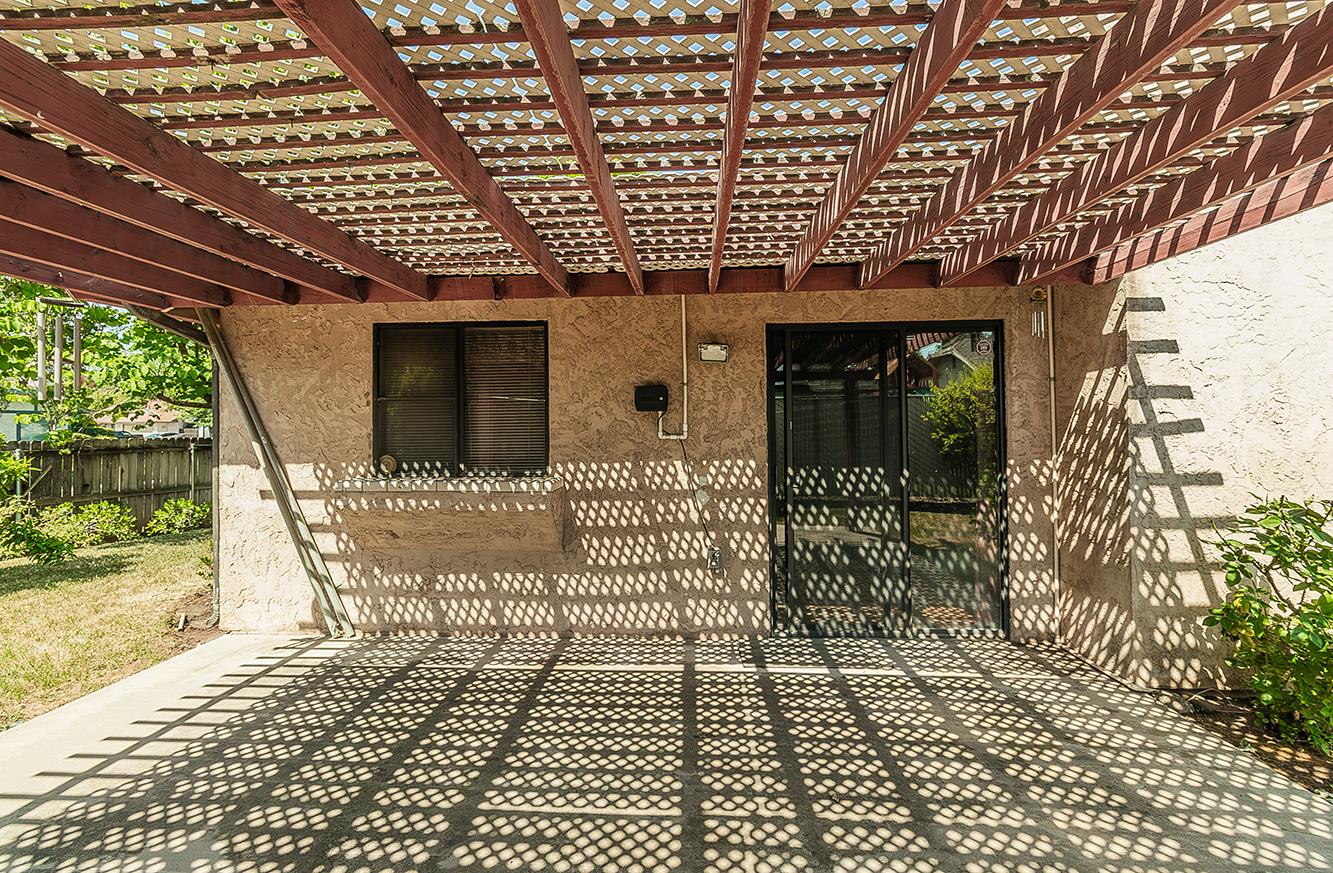 1149 Pistachio Ave, Clovis, CA 93611