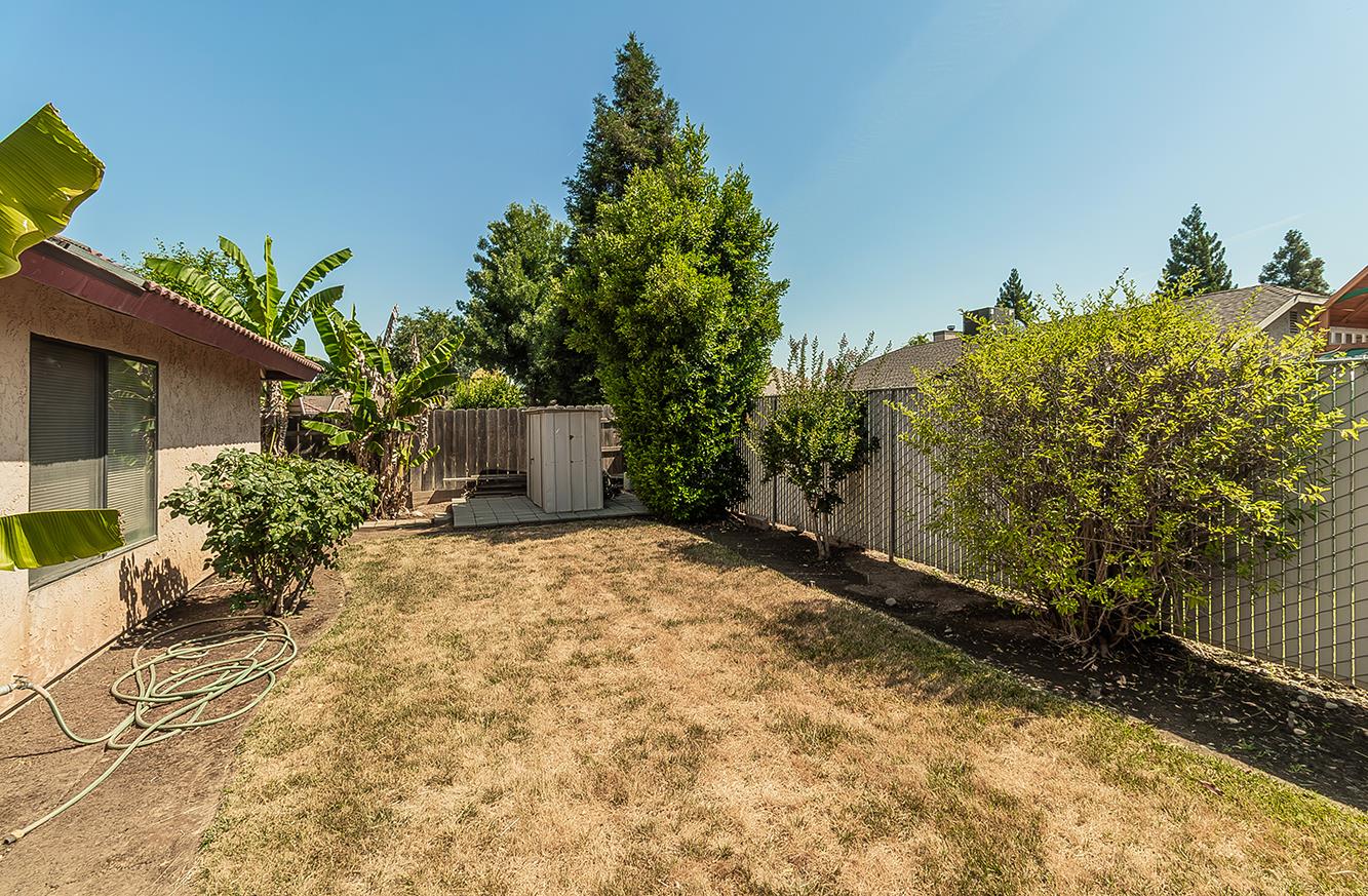 1149 Pistachio Ave, Clovis, CA 93611