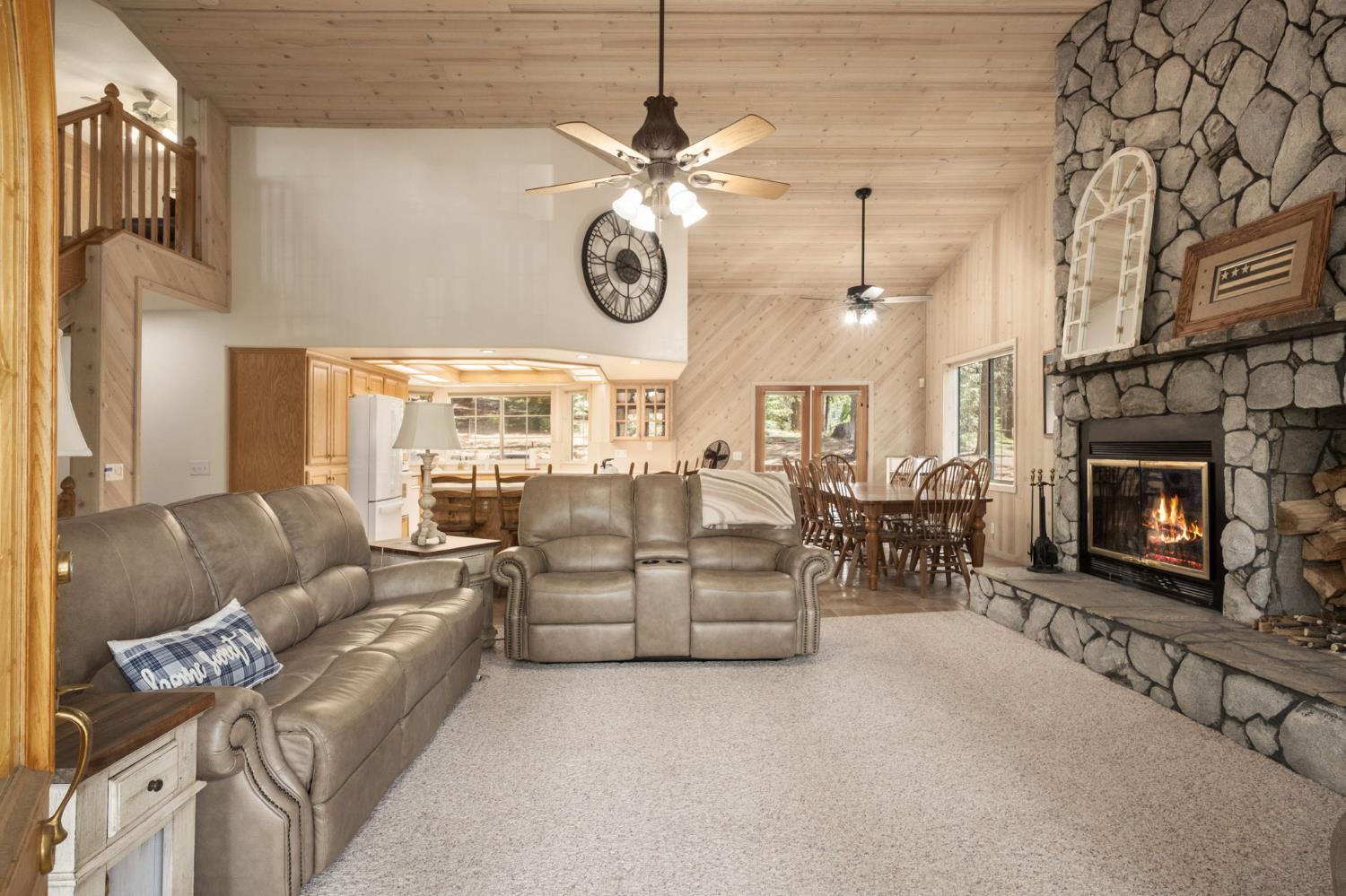 41035 Cold Springs Ln, Shaver Lake, CA 93664