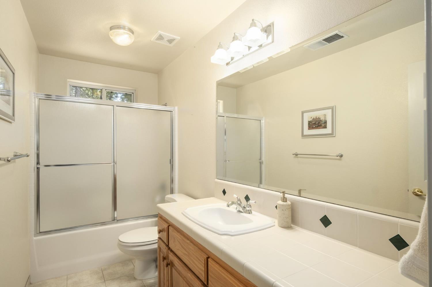 41035 Cold Springs Ln, Shaver Lake, CA 93664