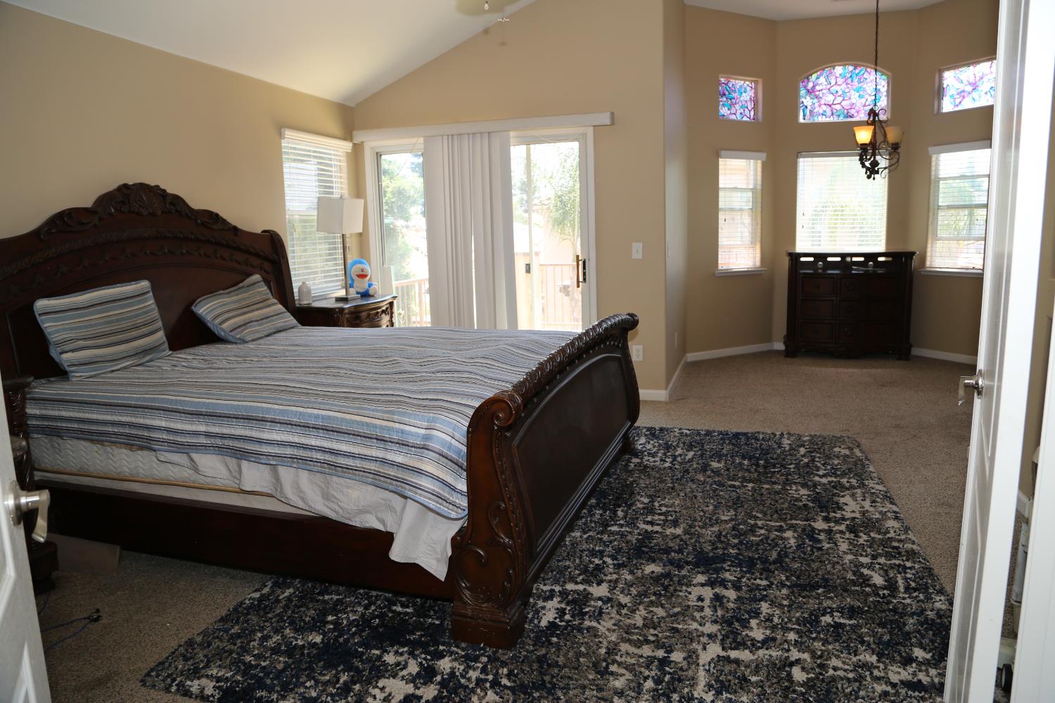 5811 W Cromwell Ave, Fresno, CA 93722