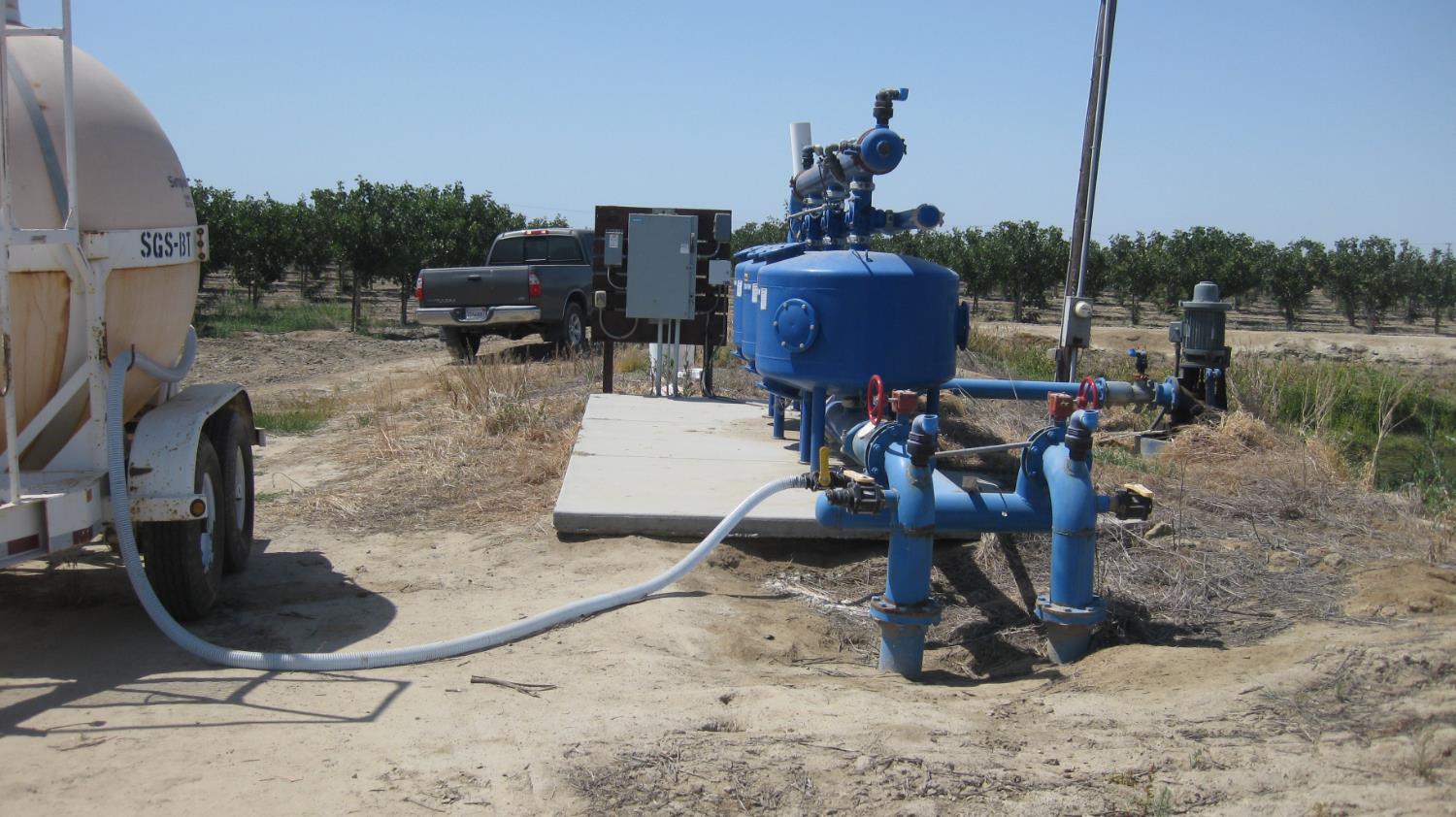 99999 NE Corner of Road 104 & Ave 104, Pixley, CA 93256