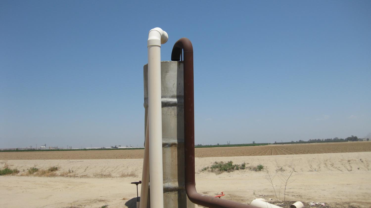 99999 NE Corner of Road 104 & Ave 104, Pixley, CA 93256