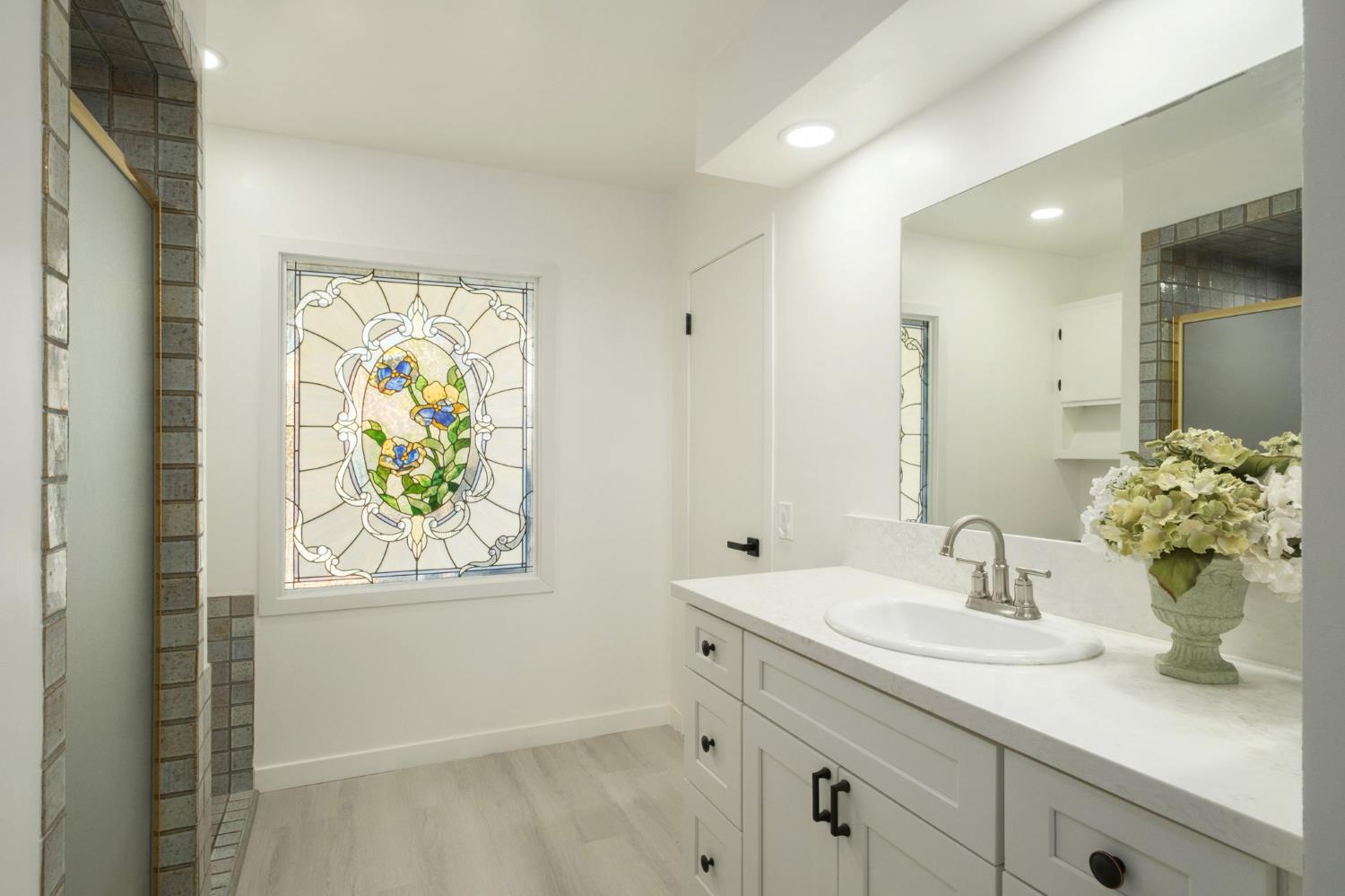 5610 N Arthur Ave, Fresno, CA 93711