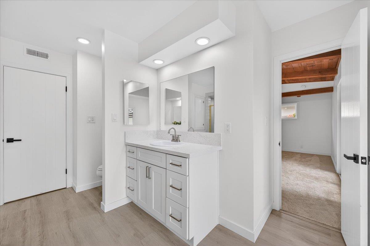 5610 N Arthur Ave, Fresno, CA 93711