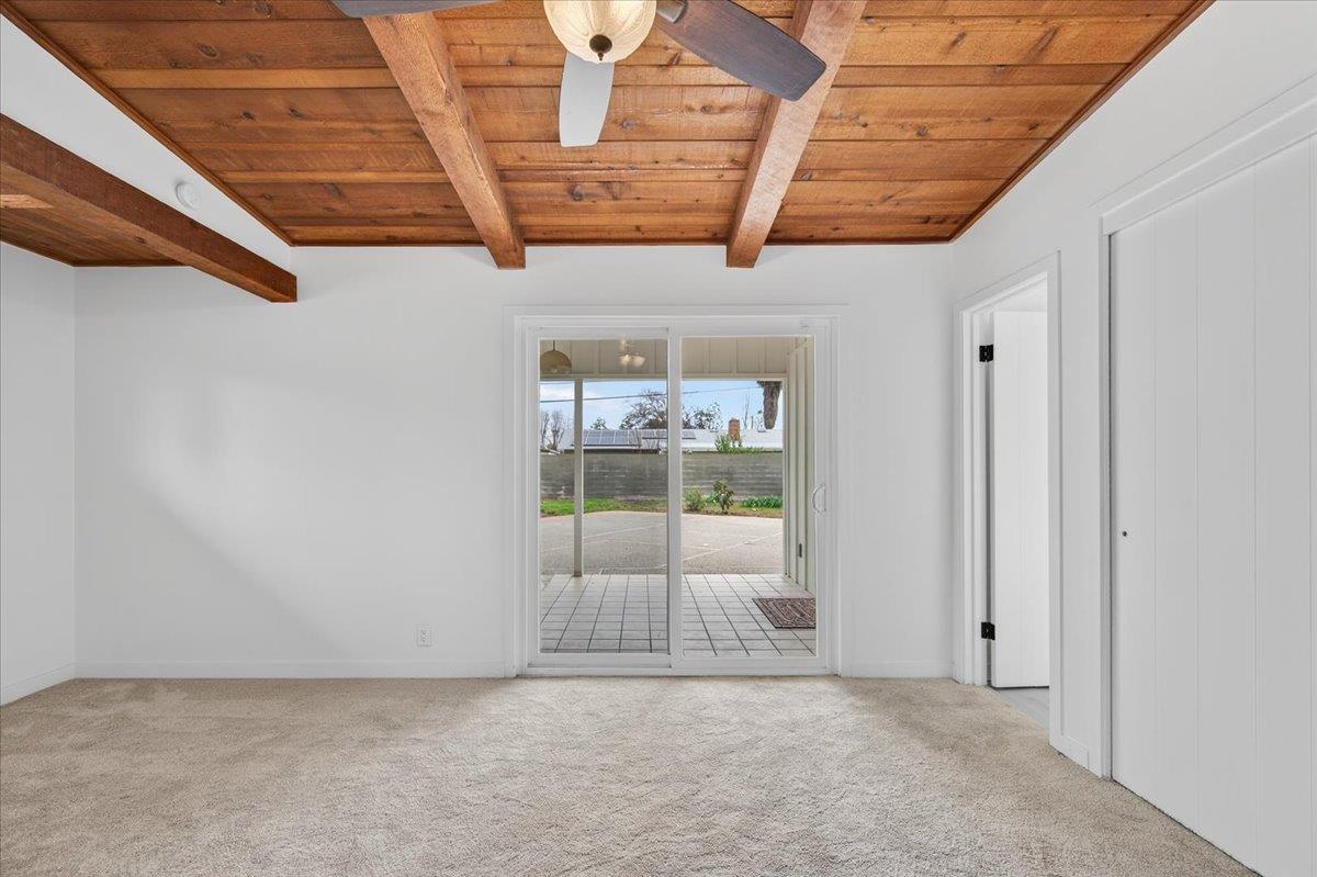 5610 N Arthur Ave, Fresno, CA 93711