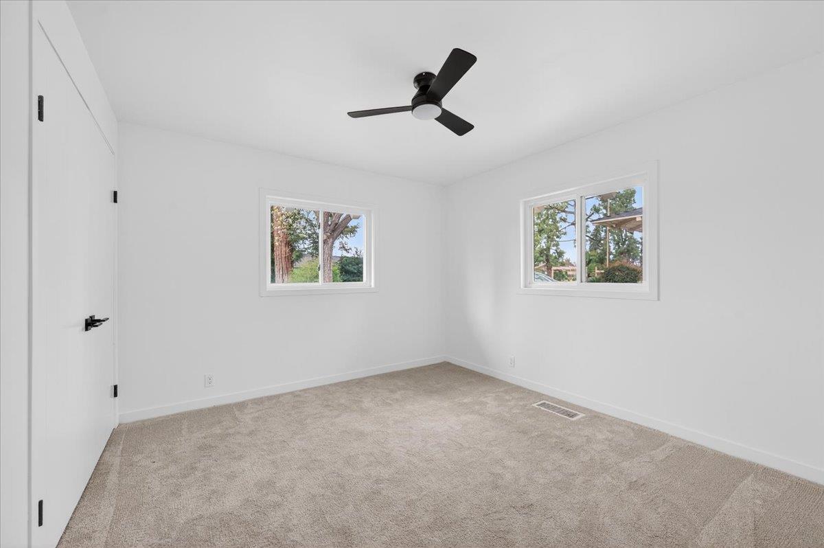 5610 N Arthur Ave, Fresno, CA 93711