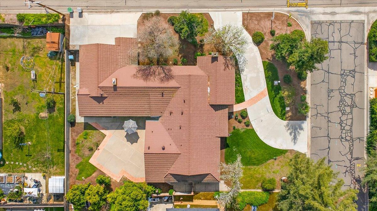 5610 N Arthur Ave, Fresno, CA 93711