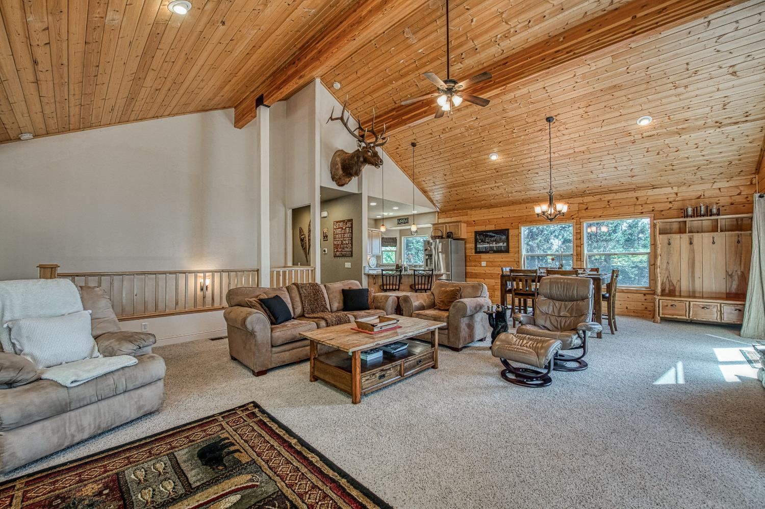 40753 Wild Iris Ln, Shaver Lake, CA 93664