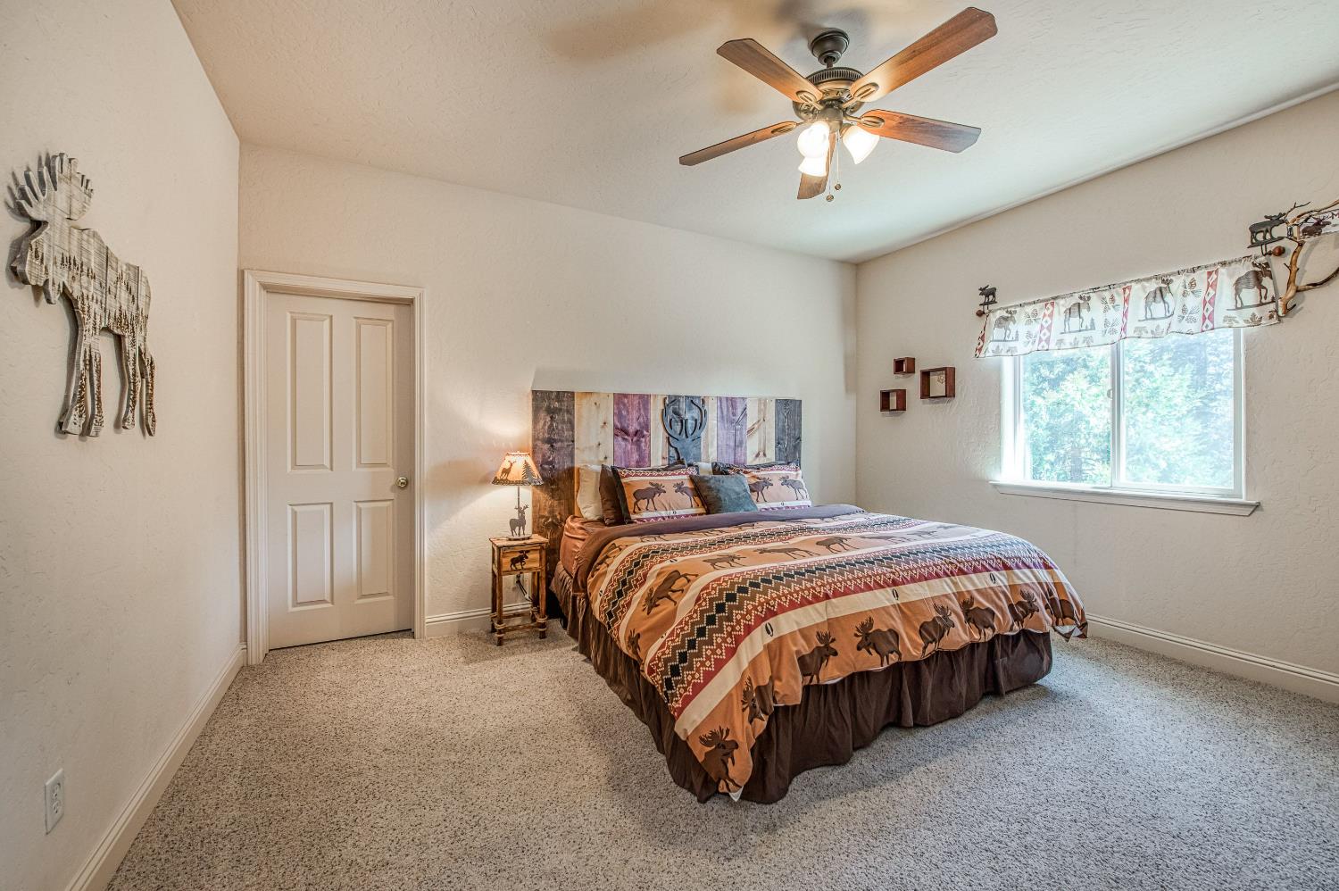 40753 Wild Iris Ln, Shaver Lake, CA 93664