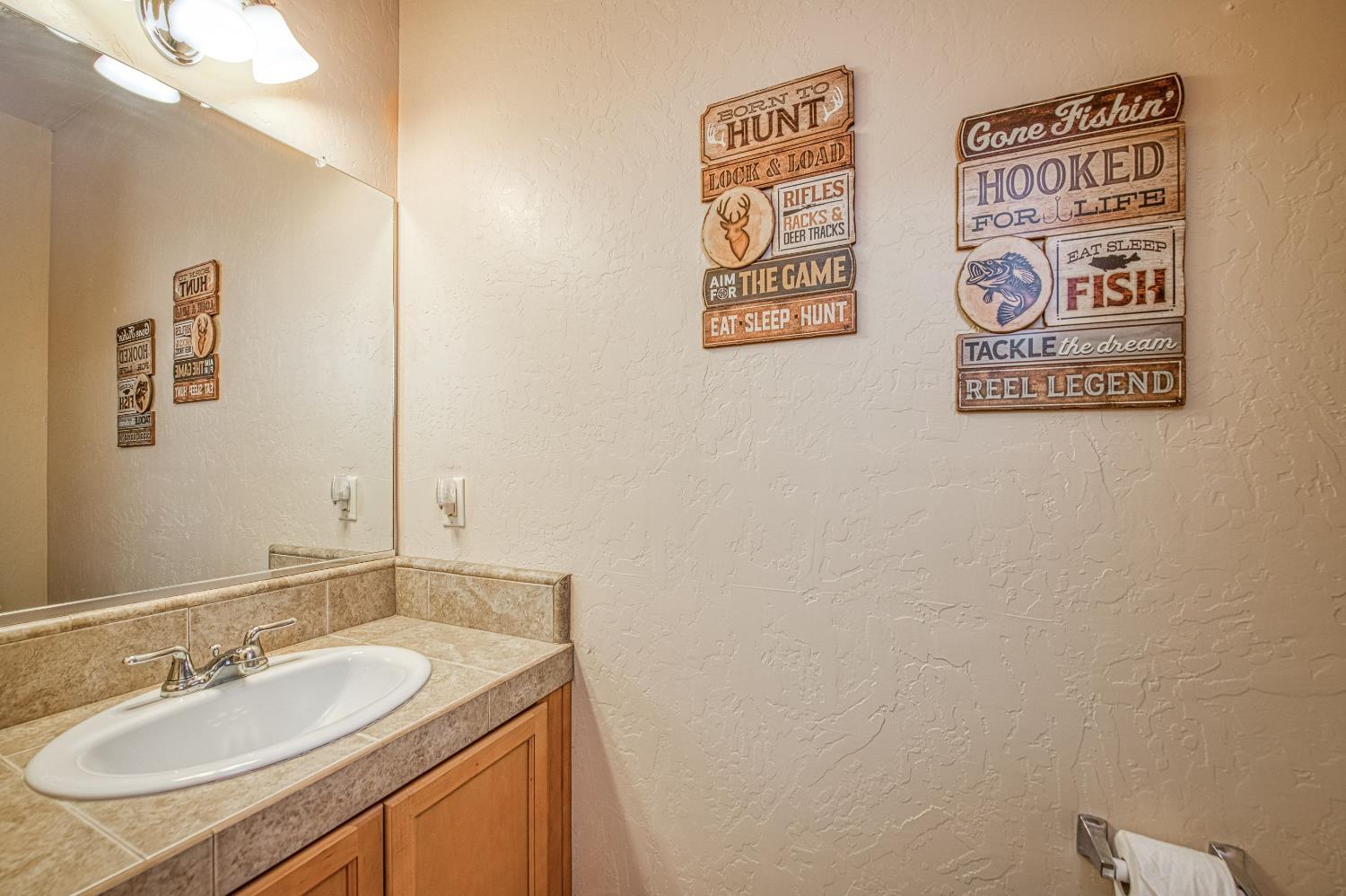 40753 Wild Iris Ln, Shaver Lake, CA 93664