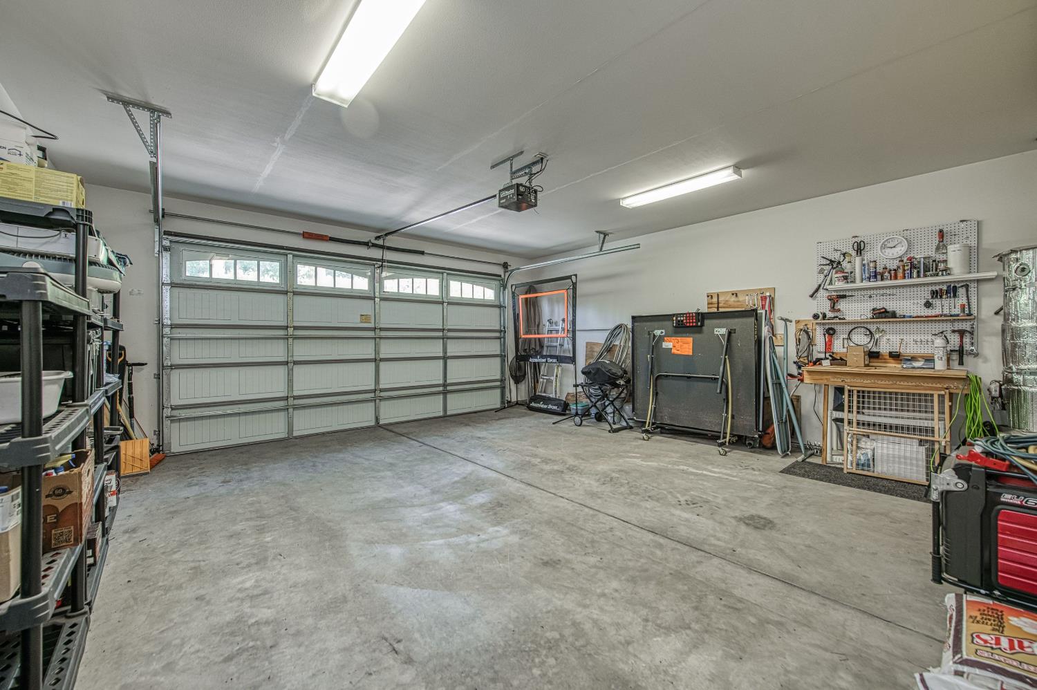 40753 Wild Iris Ln, Shaver Lake, CA 93664