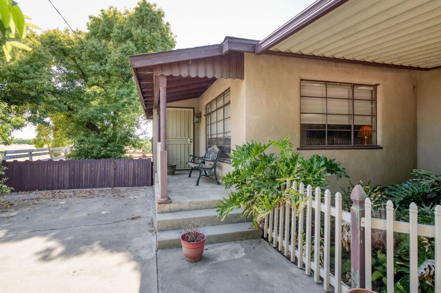 43125 Road 80, Dinuba, CA 93618