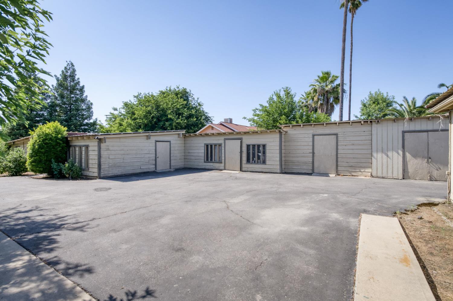 43125 Road 80, Dinuba, CA 93618