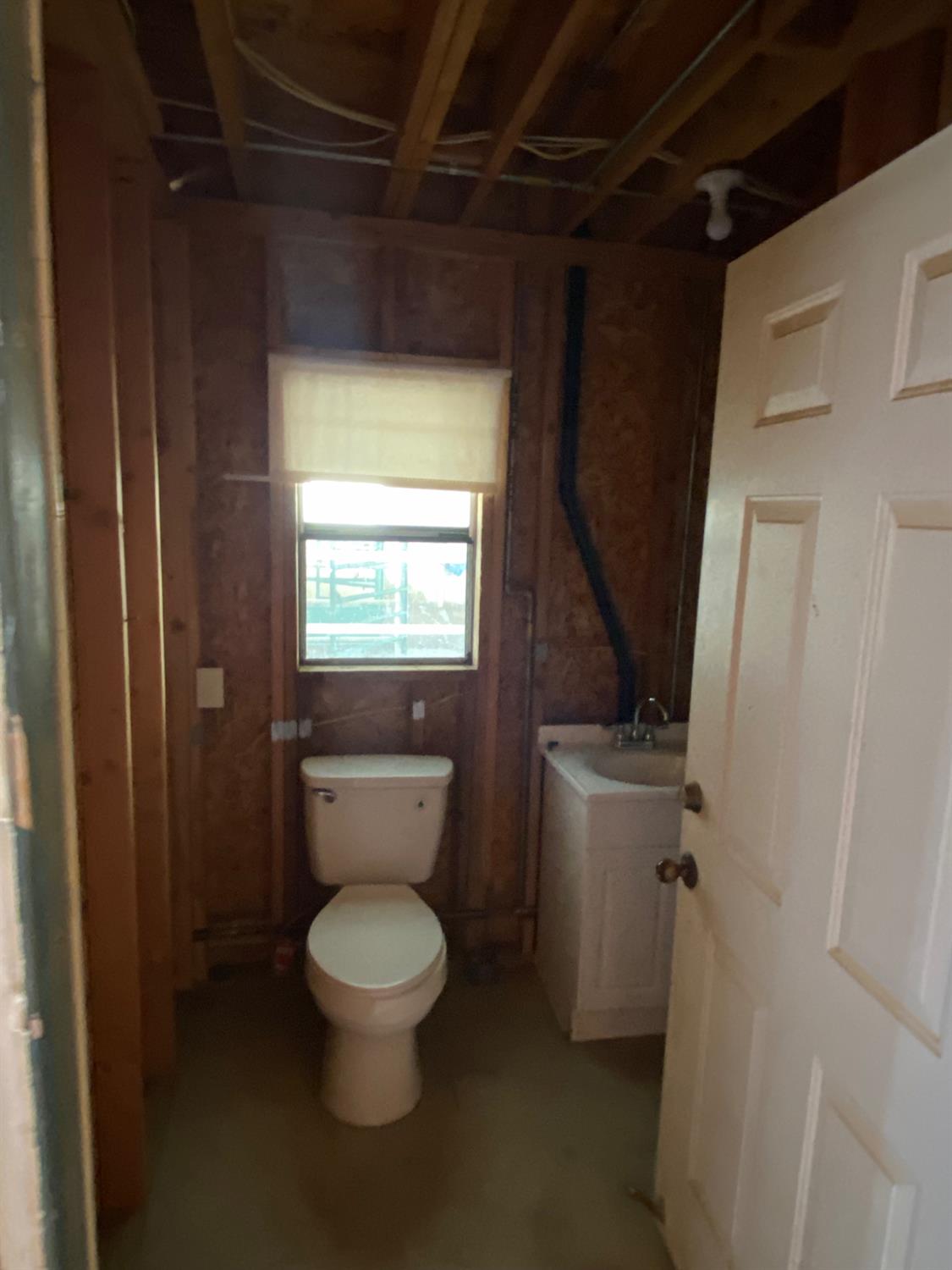 5288 N Piedra Rd N, Sanger, CA 93657