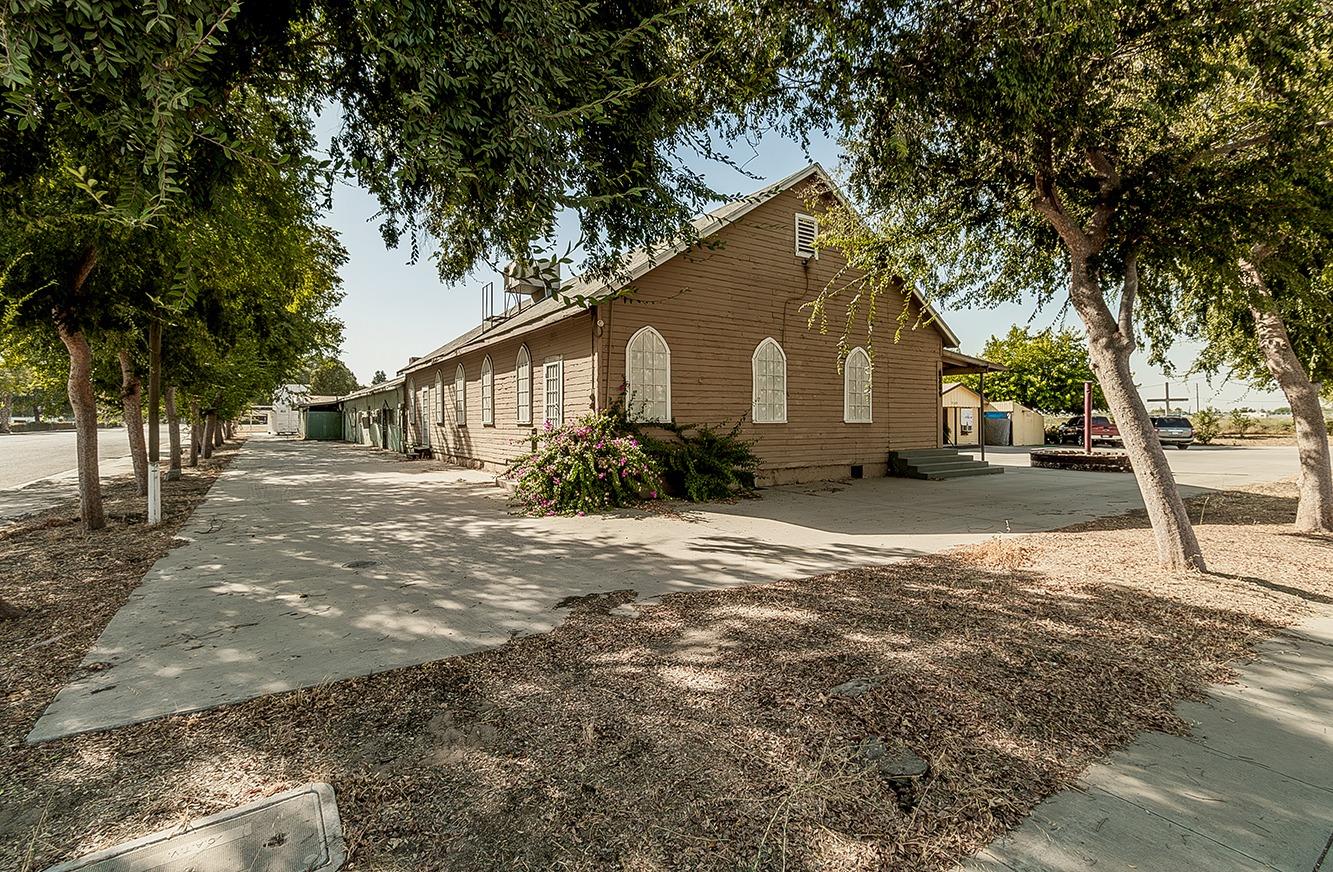 3185 Highland Ave, Selma, CA 93662
