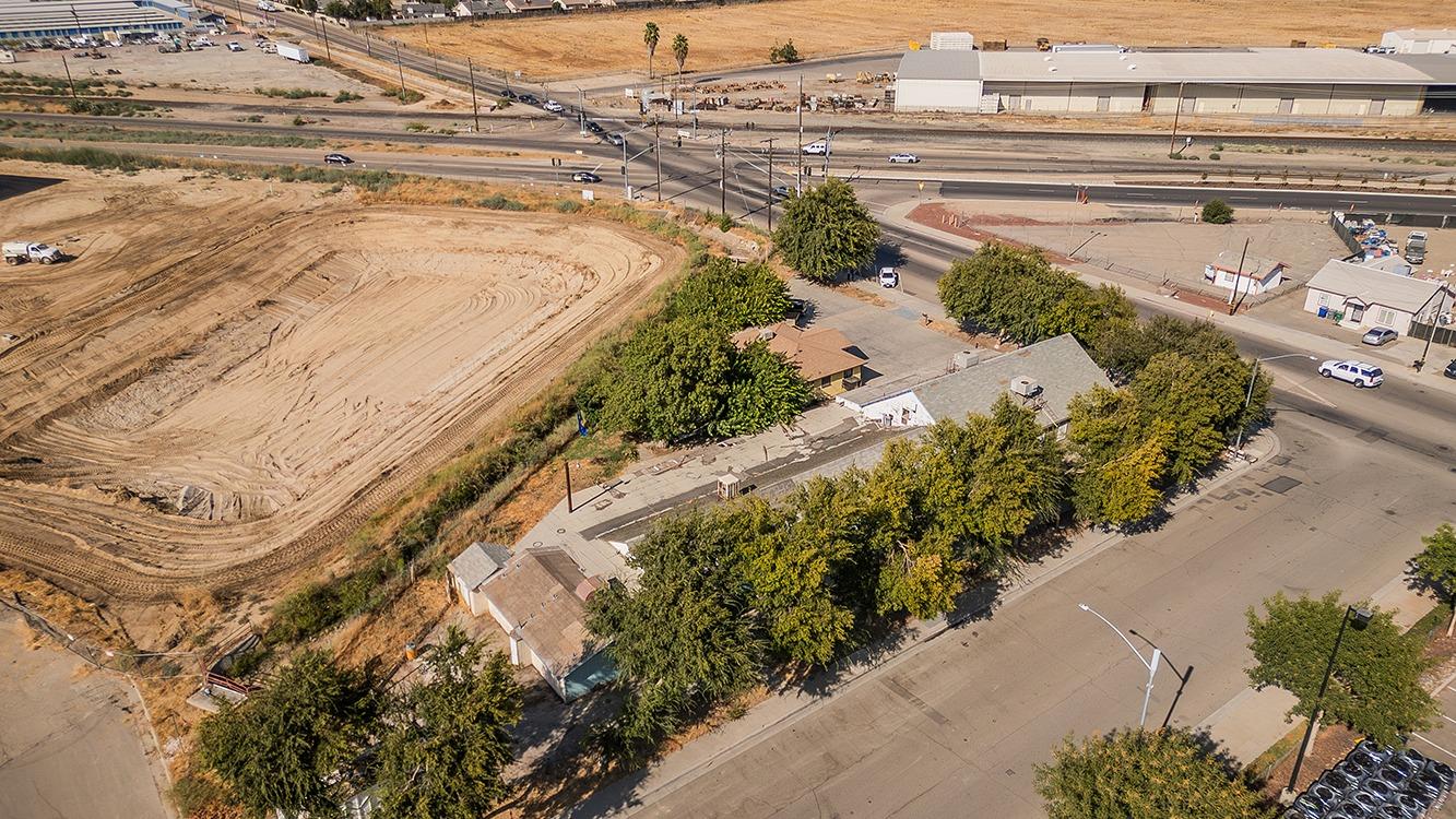 3185 Highland Ave, Selma, CA 93662