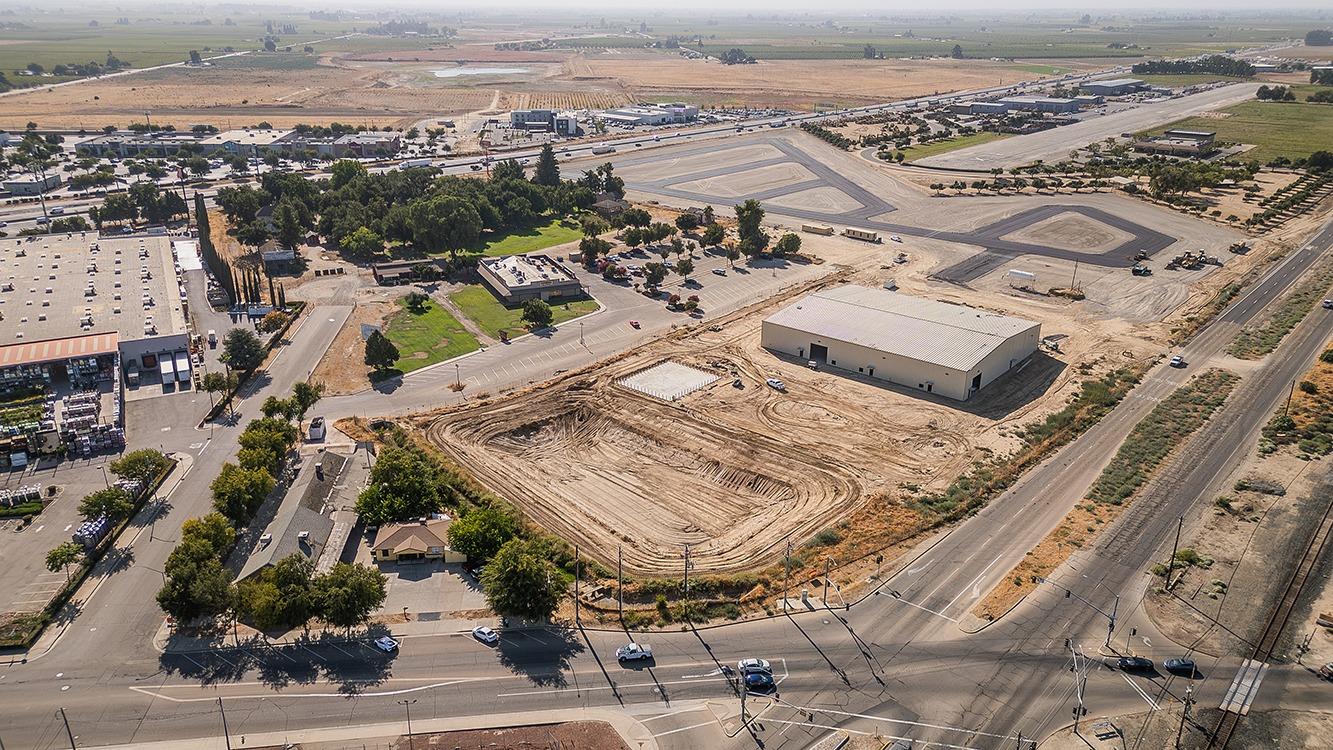 3185 Highland Ave, Selma, CA 93662