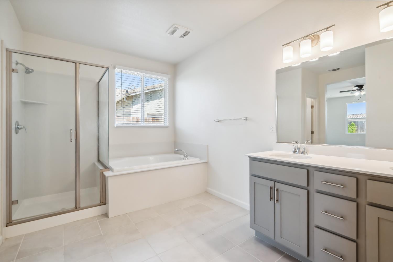 775 E Curtis Ave, Fowler, CA 93625