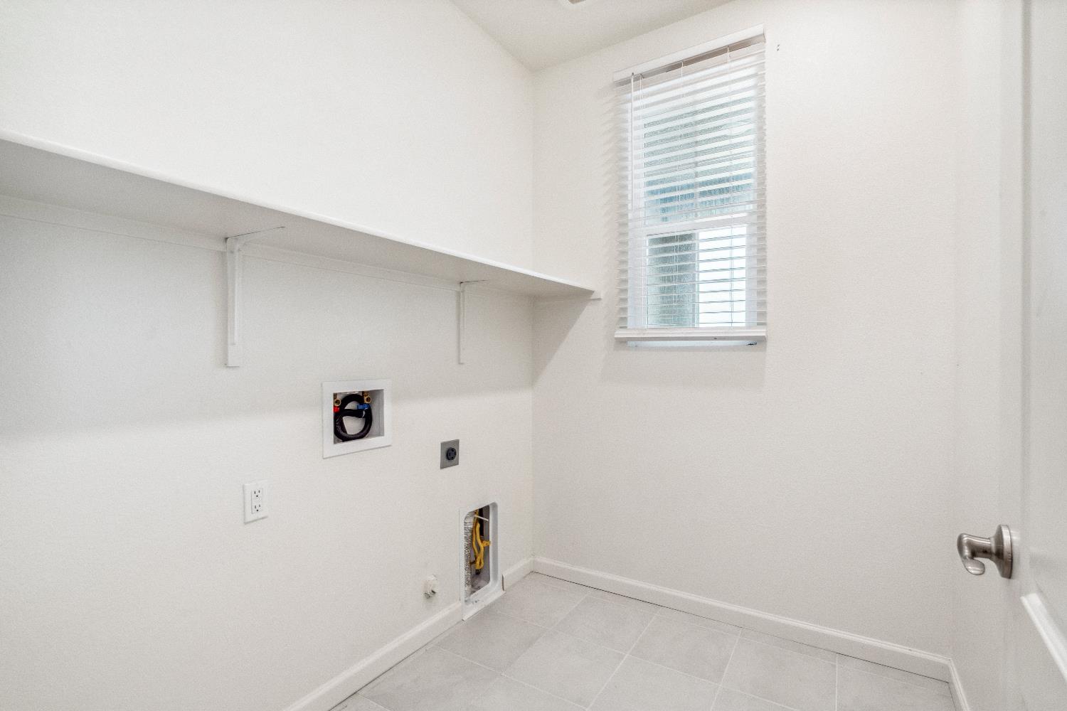 775 E Curtis Ave, Fowler, CA 93625