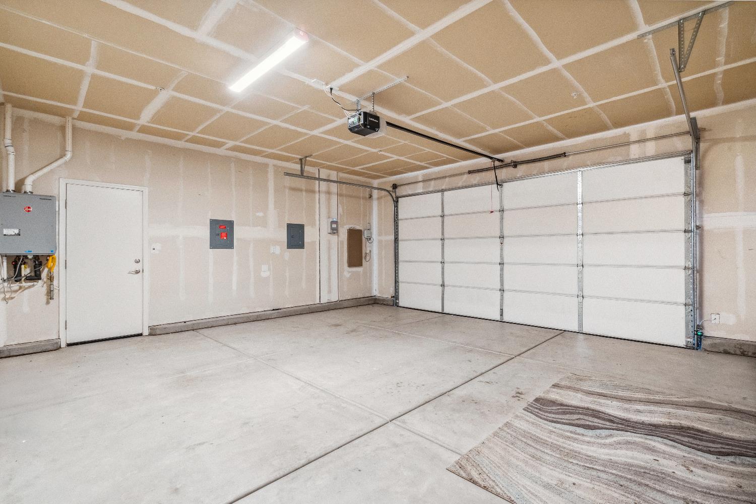 775 E Curtis Ave, Fowler, CA 93625