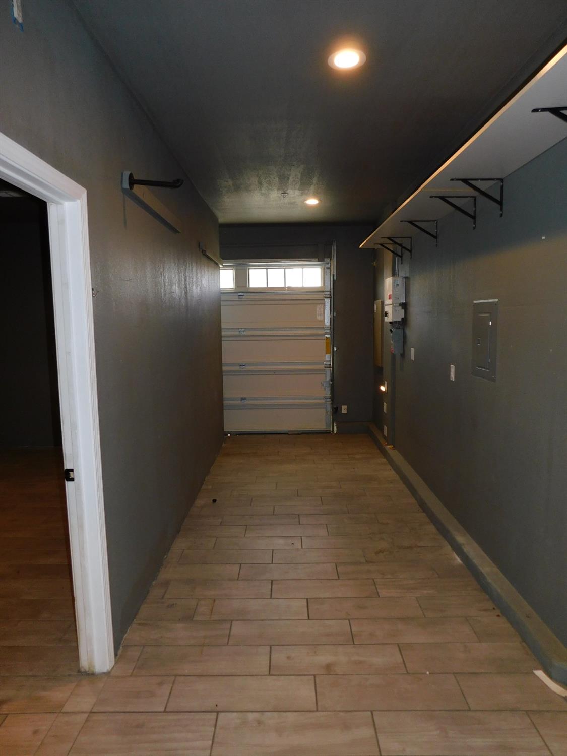 5875 E Pitt Ave, Fresno, CA 93727