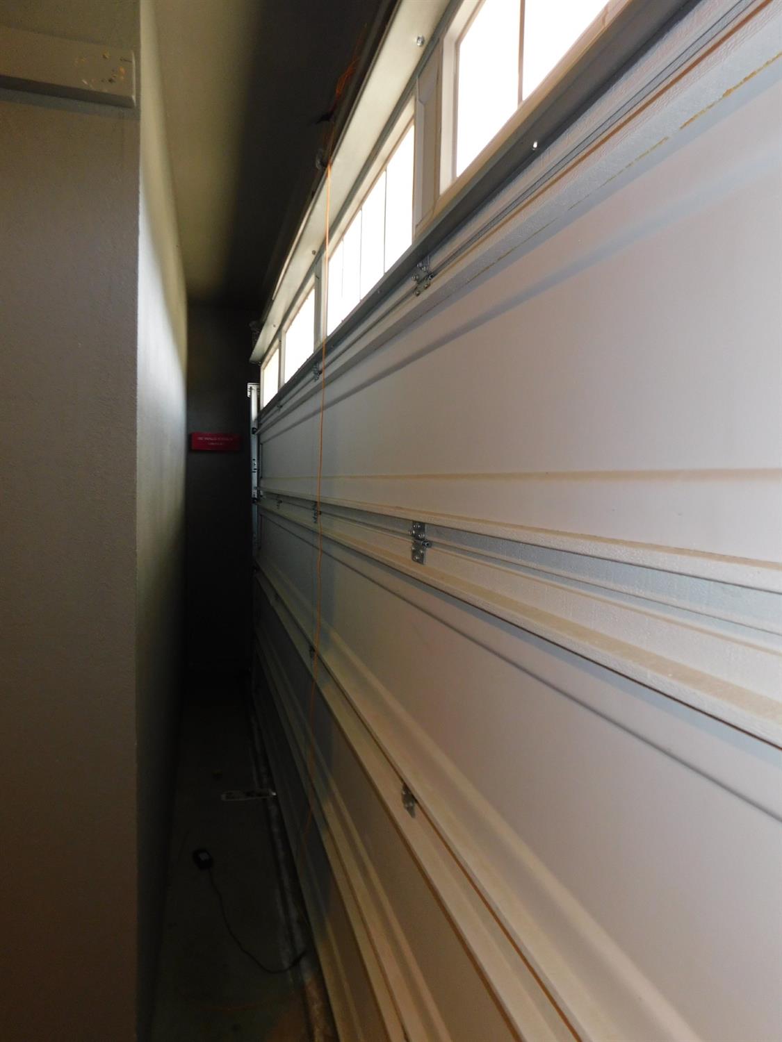 5875 E Pitt Ave, Fresno, CA 93727