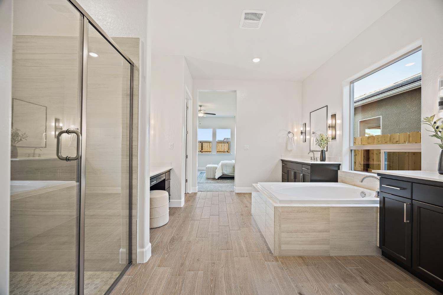 925 Talus Way South, Madera, CA 93636