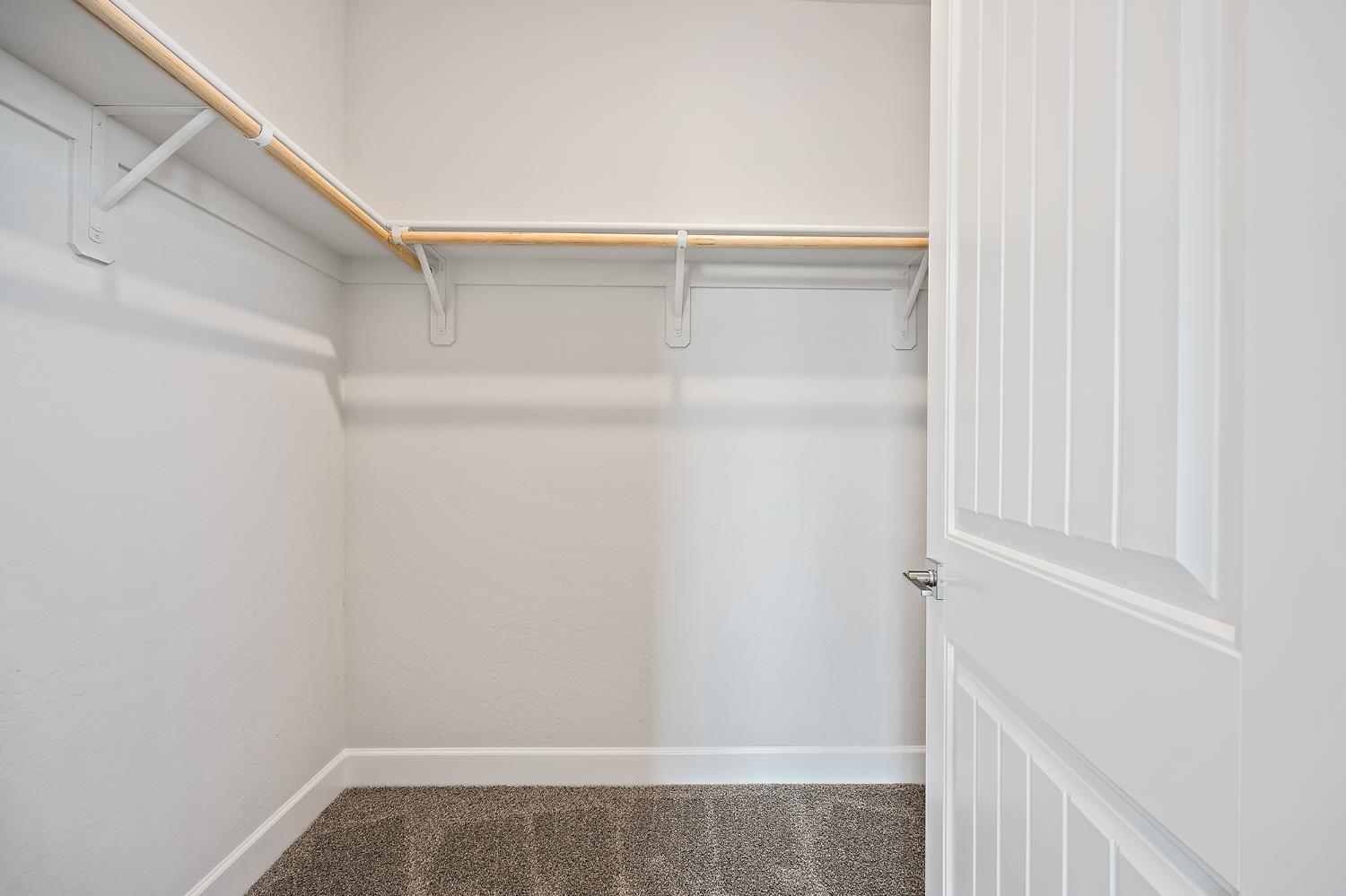 925 Talus Way South, Madera, CA 93636