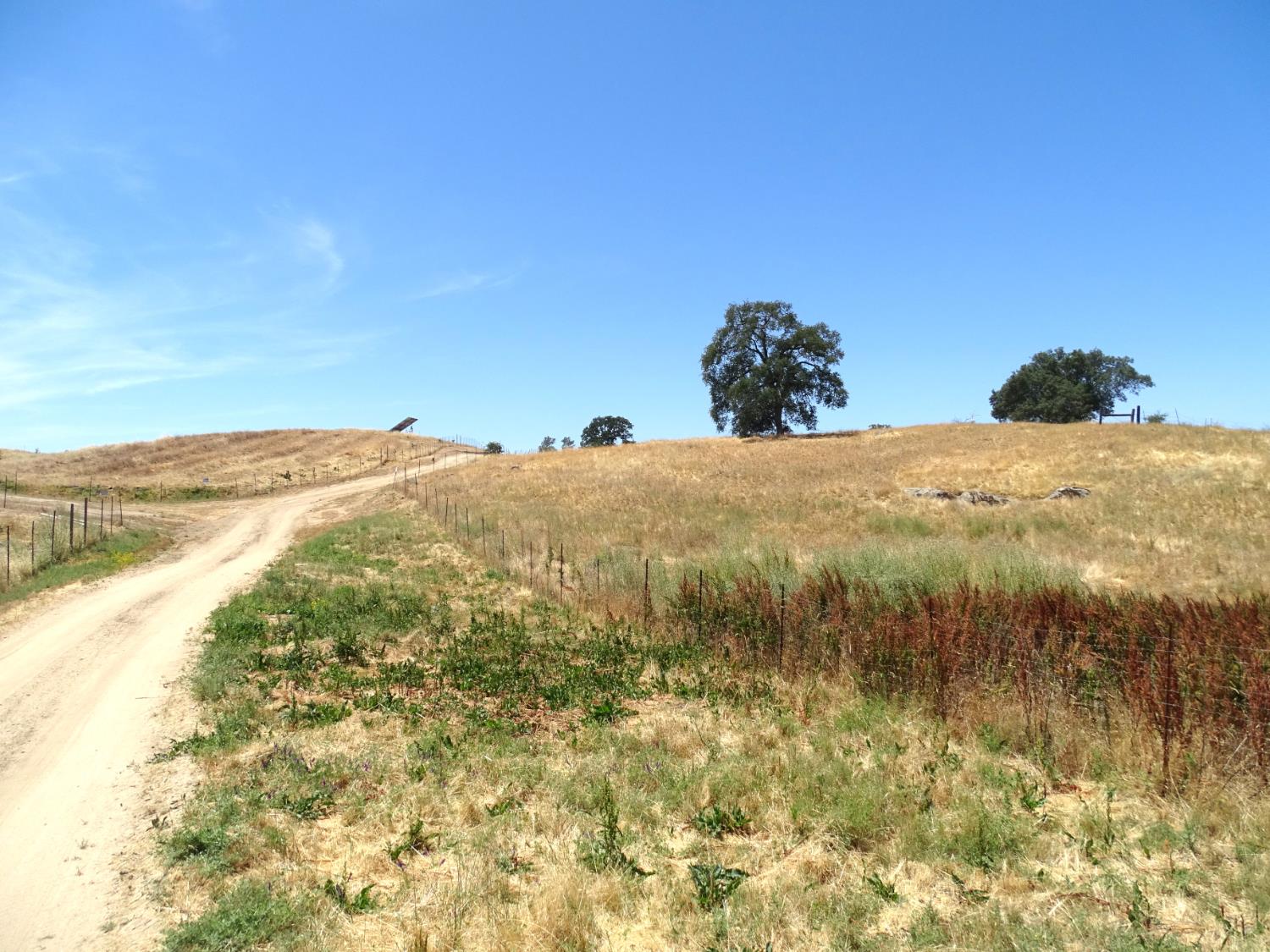 1 Millstream Ln, Madera, CA 93636