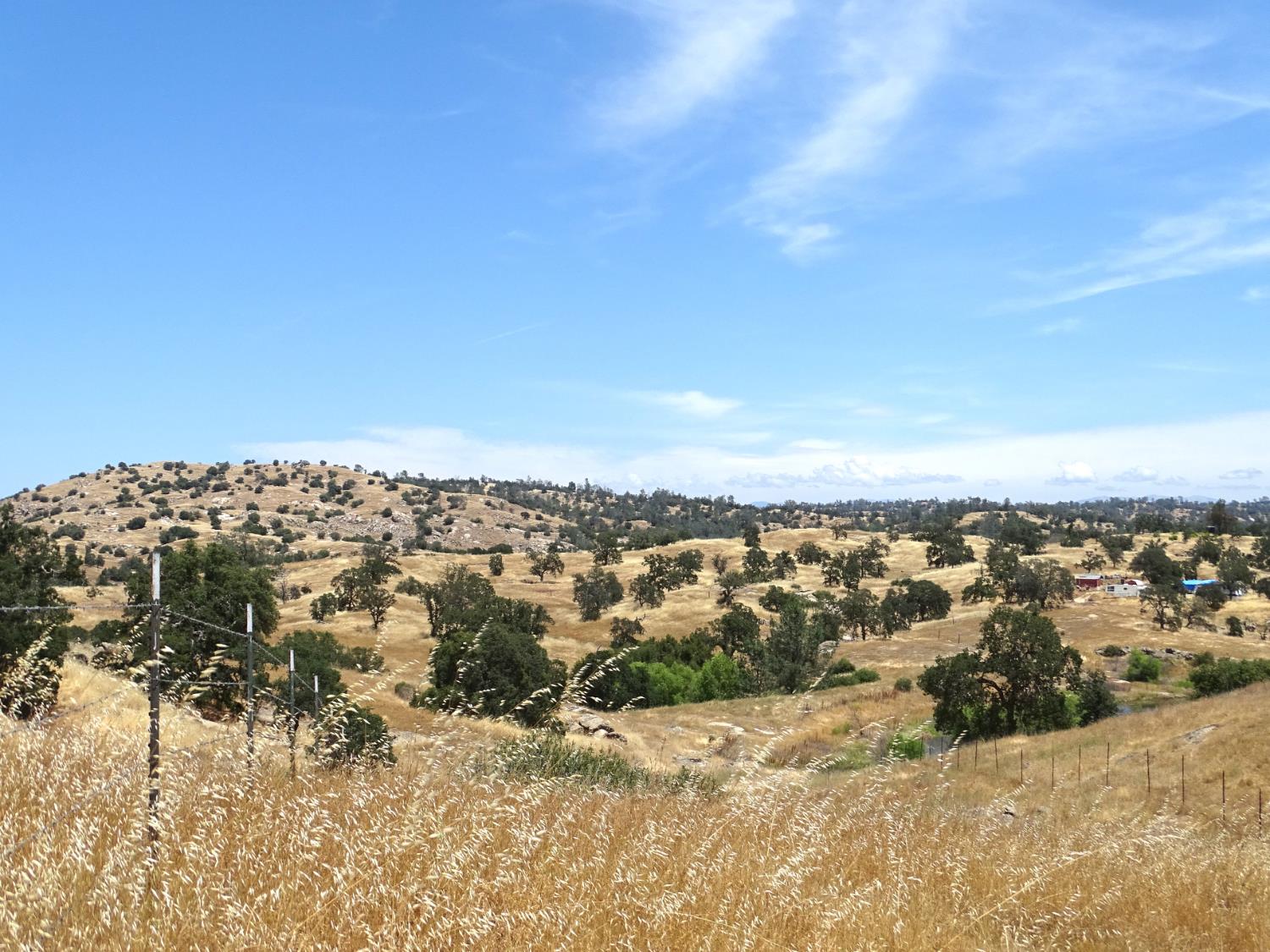 1 Millstream Ln, Madera, CA 93636