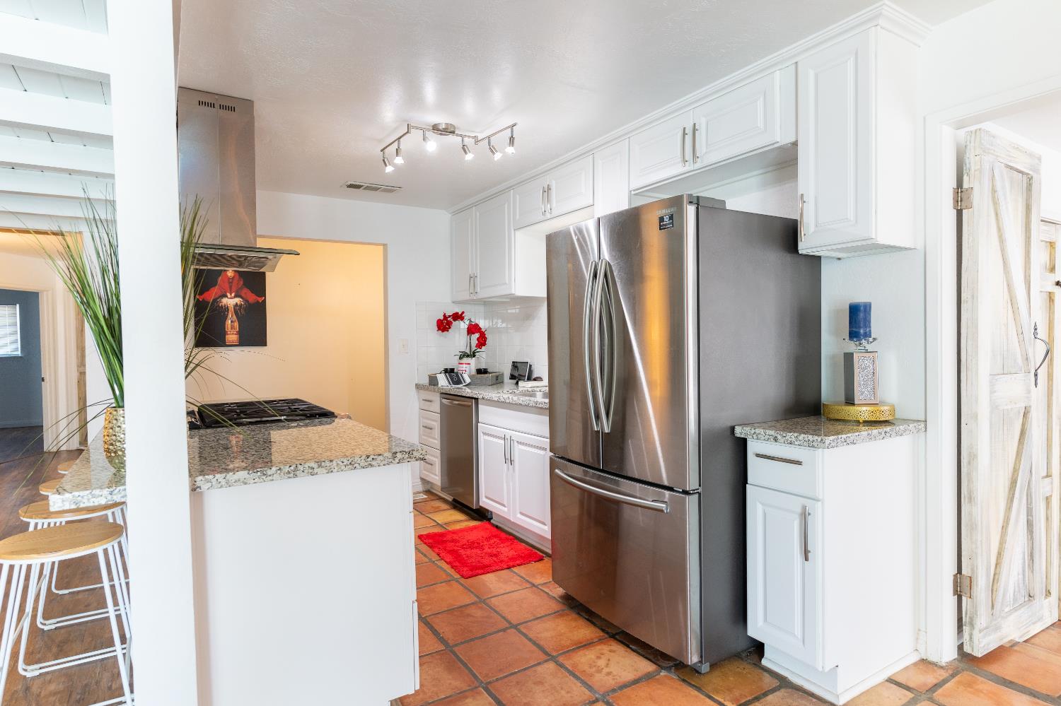 2922 E Gettysburg Ave, Fresno, CA 93726