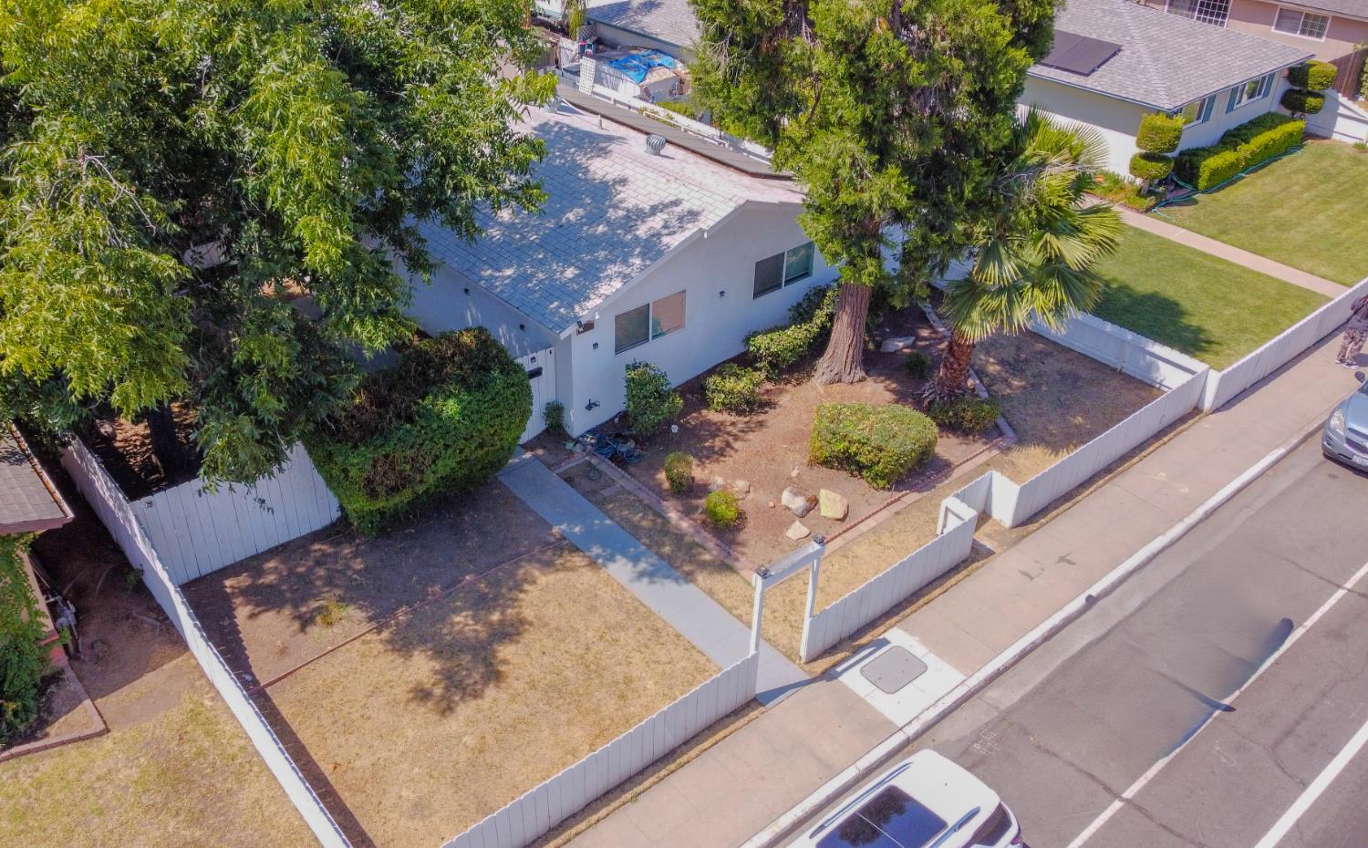 2922 E Gettysburg Ave, Fresno, CA 93726