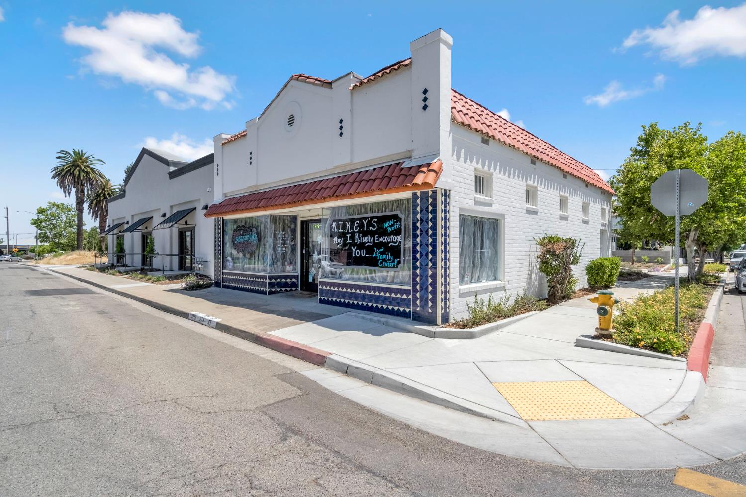 1719 7Th St, Sanger, CA 93657