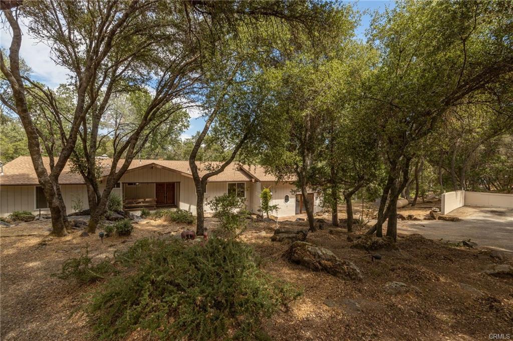 32413 Chickasaw Rd, Coarsegold, CA 93614