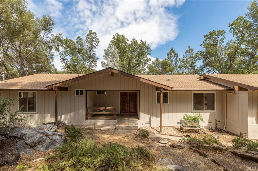 32413 Chickasaw Rd, Coarsegold, CA 93614