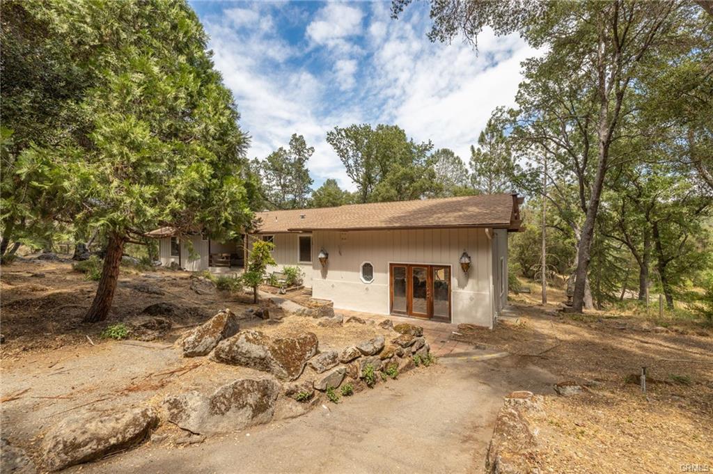 32413 Chickasaw Rd, Coarsegold, CA 93614
