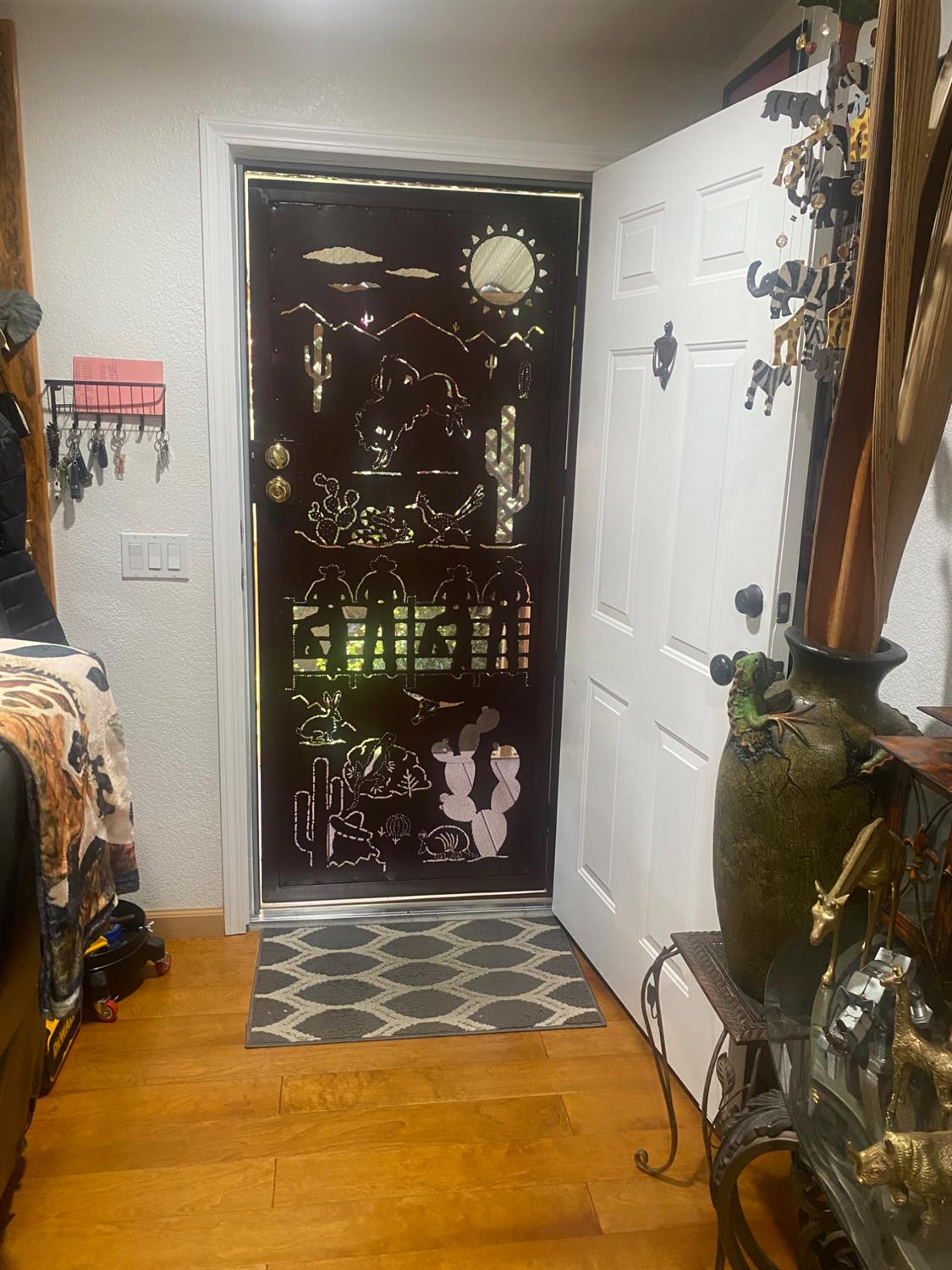 2575 S Willow Ave #25, Fresno, CA 93725