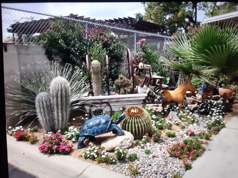 2575 S Willow Ave #25, Fresno, CA 93725