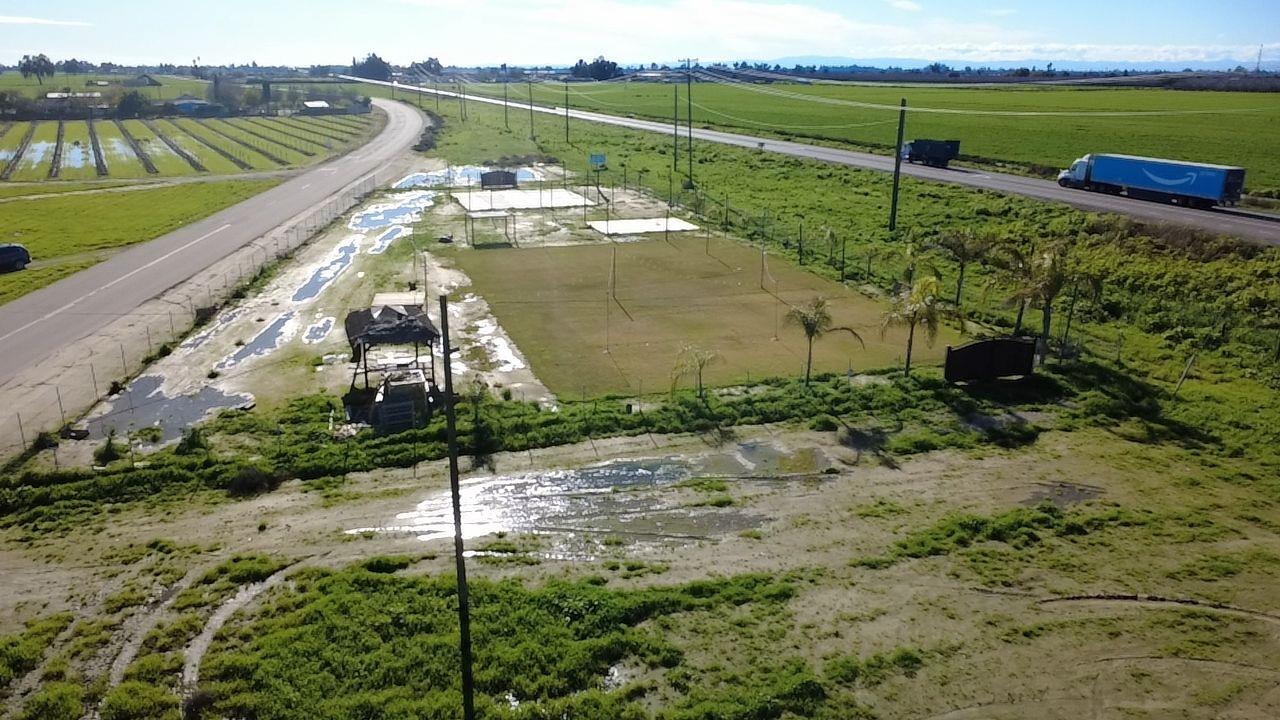 70 E Harlan Ave, Laton, CA 93242